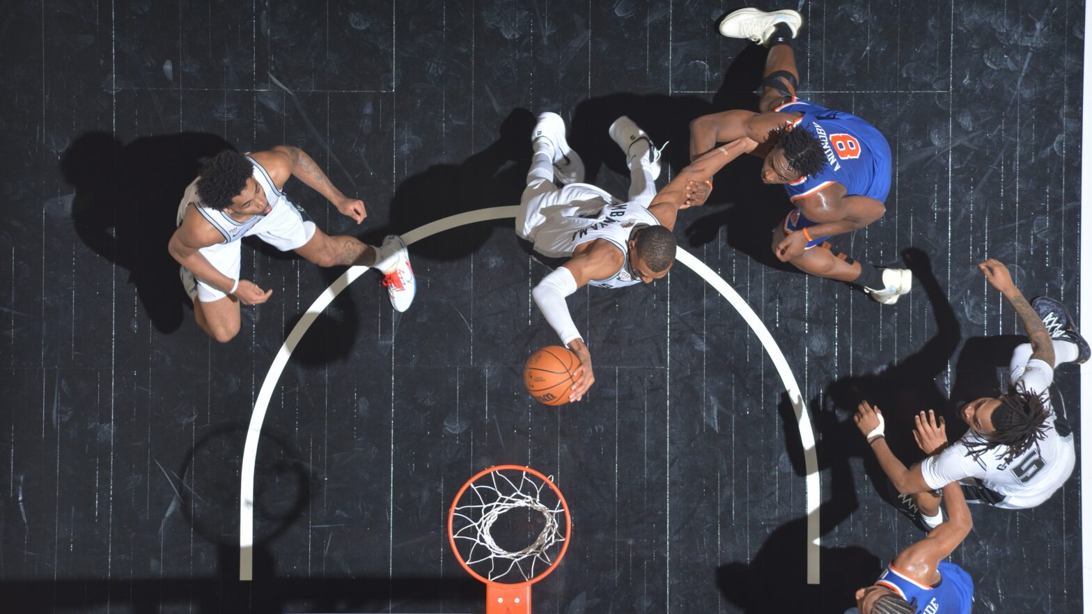 Live Updates: Knicks, Spurs vying for control - NBA.com