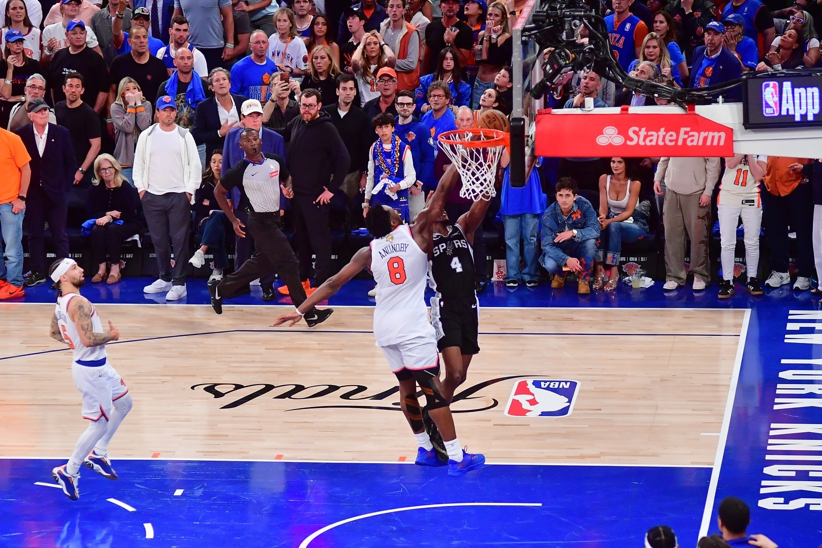 Turning Point: Knicks buck history in epic NBA Finals comeback for 3-1 lead over Spurs