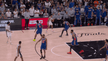 Dylan Harper slashes to the rim, powering through Jalen Brunson for the fadeaway floater in the lane.