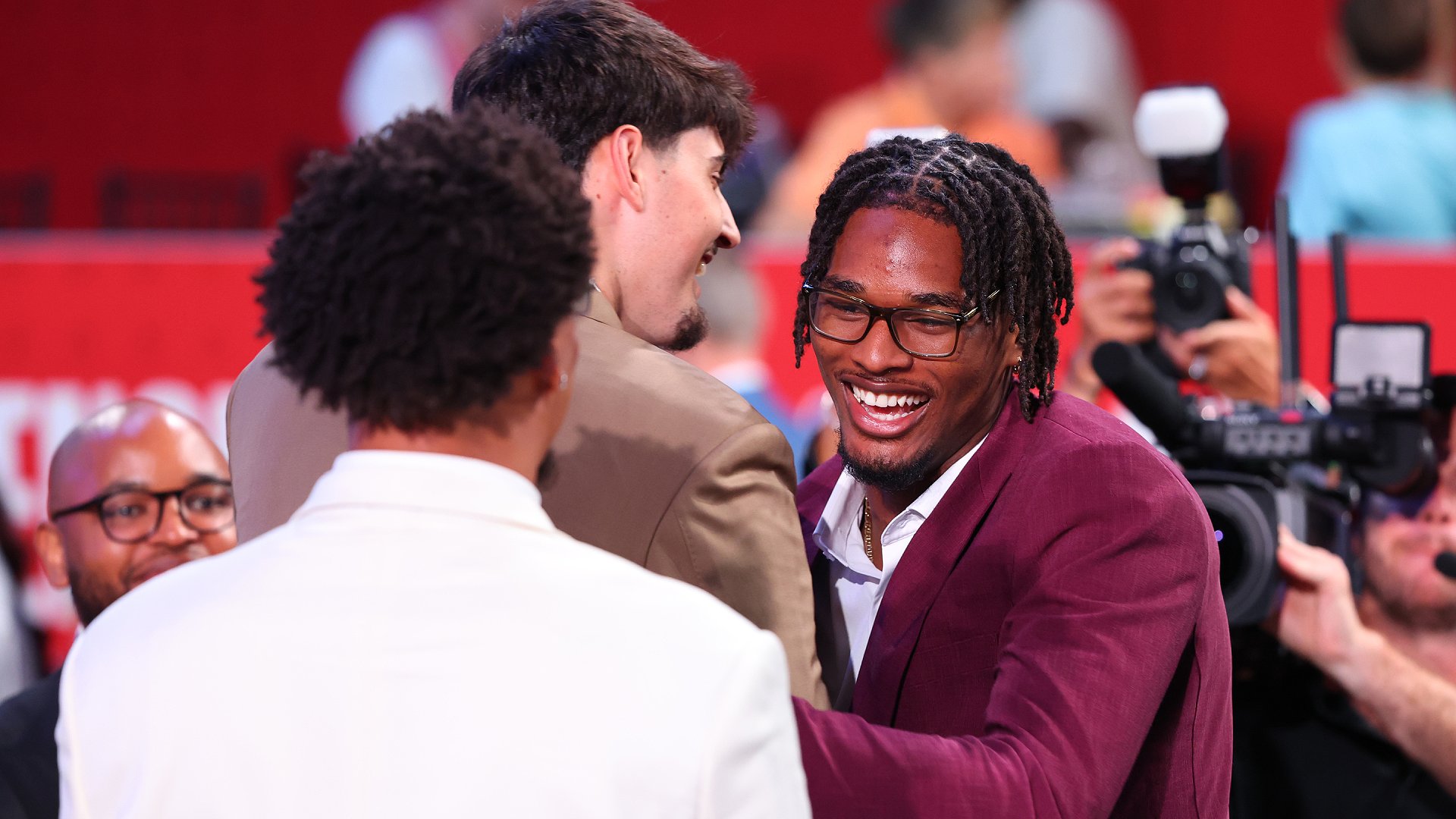 Best sights & sounds from the 2026 Draft