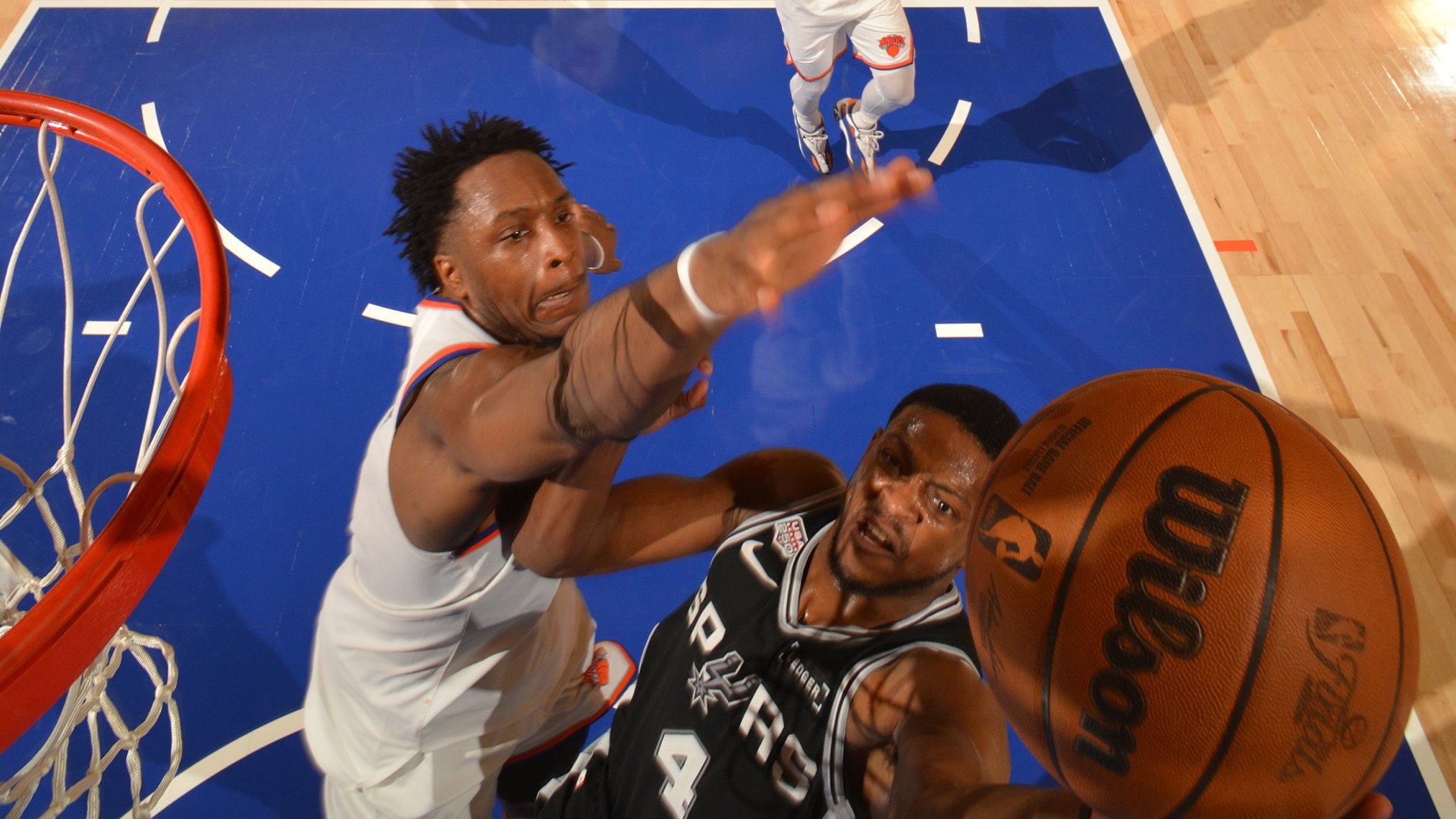 Knicks erase 29‑point deficit to seize 3‑1 lead as Wembanyama faces suspension risk — image 4