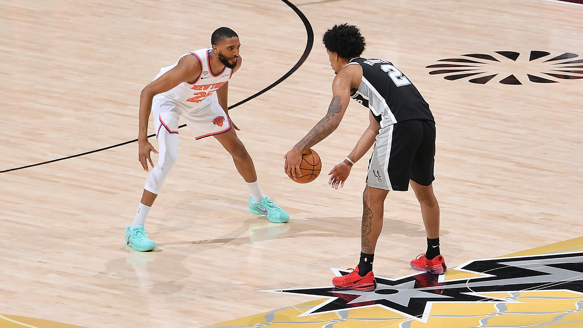 The Association gives Rookie sensation Dylan Harper Game 1 flowers