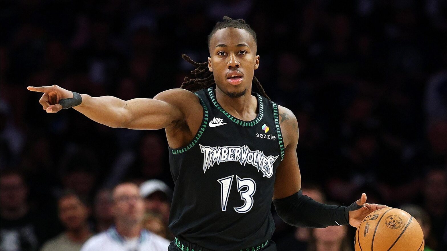 Reports: Ayo Dosunmu to re-sign with Timberwolves | NBA.com