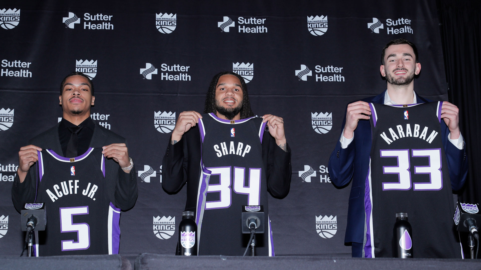 Kings introduce Darius Acuff Jr., Alex Karaban and Emanuel Sharp