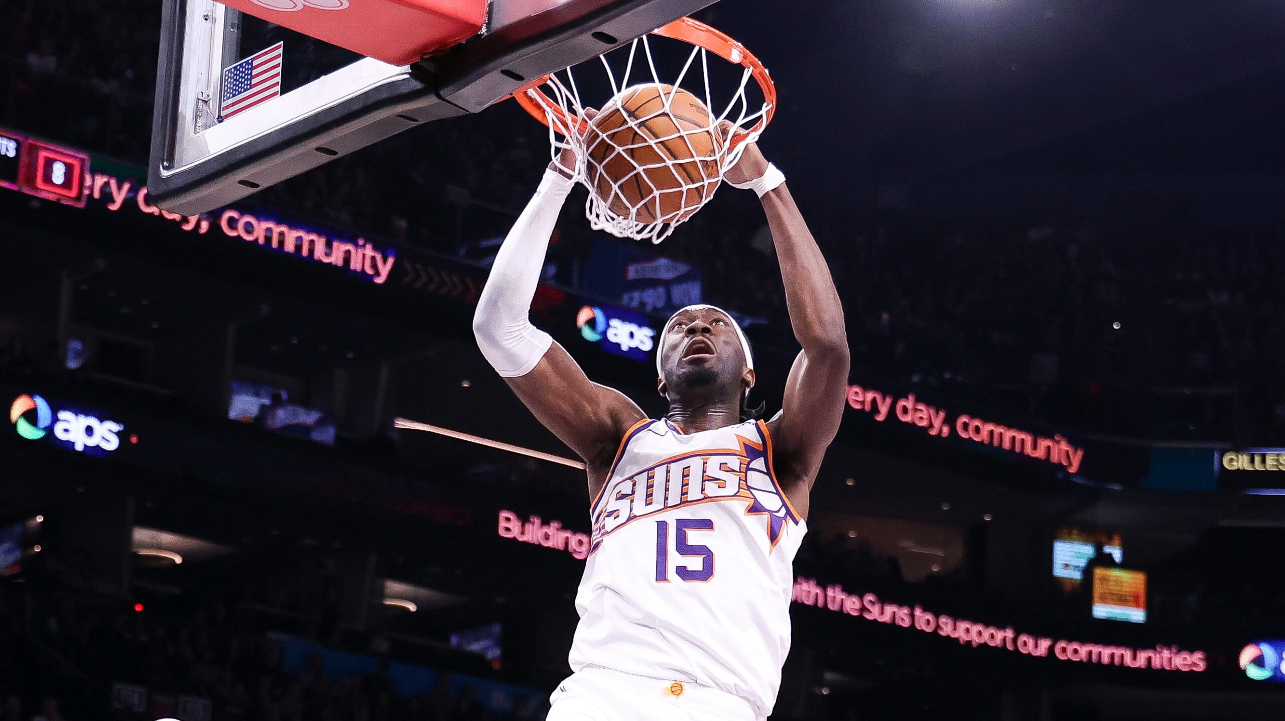 Report: Mark Williams plans to sign 3-year deal with Suns