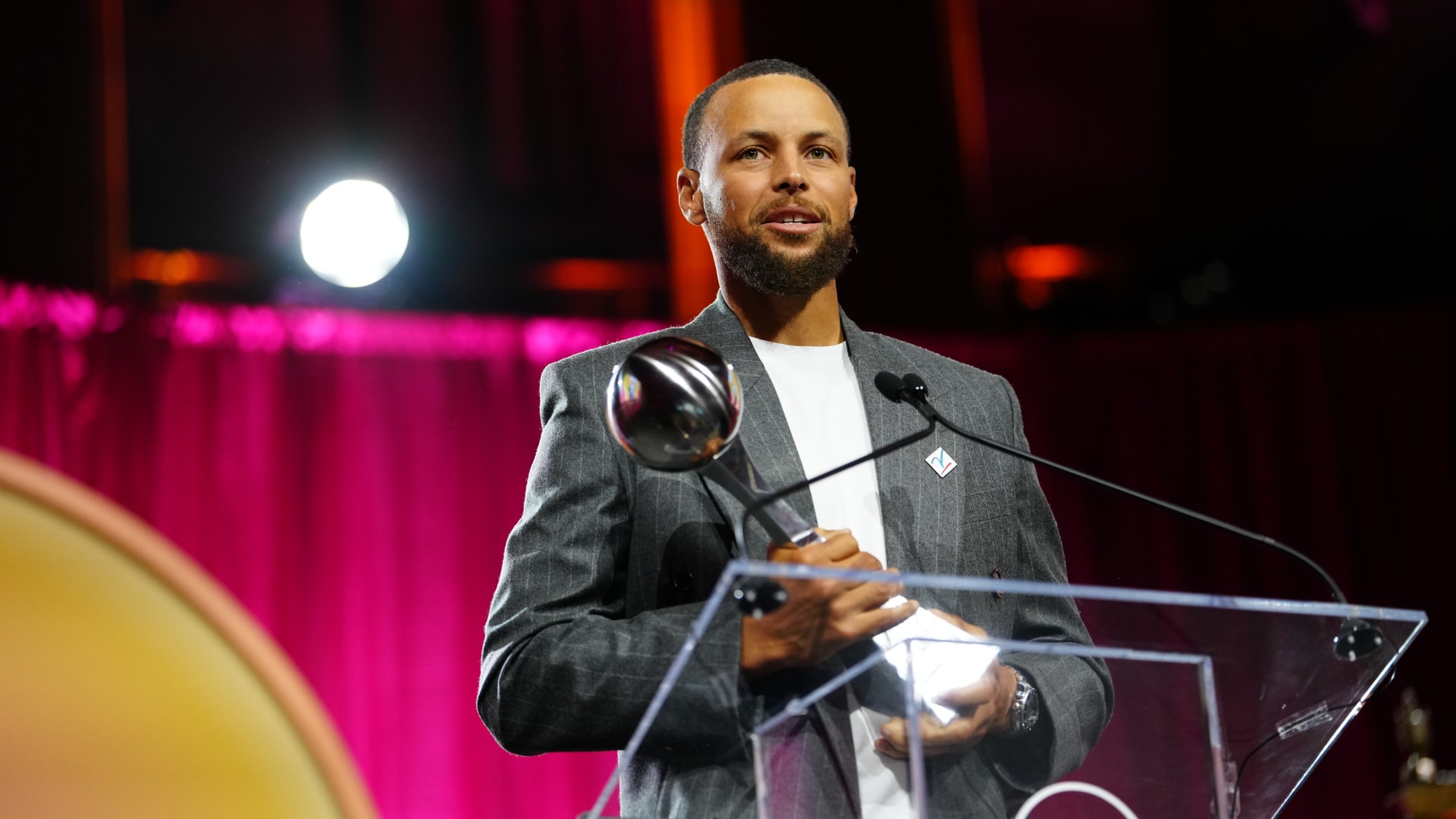 Curry, Lurie, Ravens Shine at Sports Humanitarian Awards