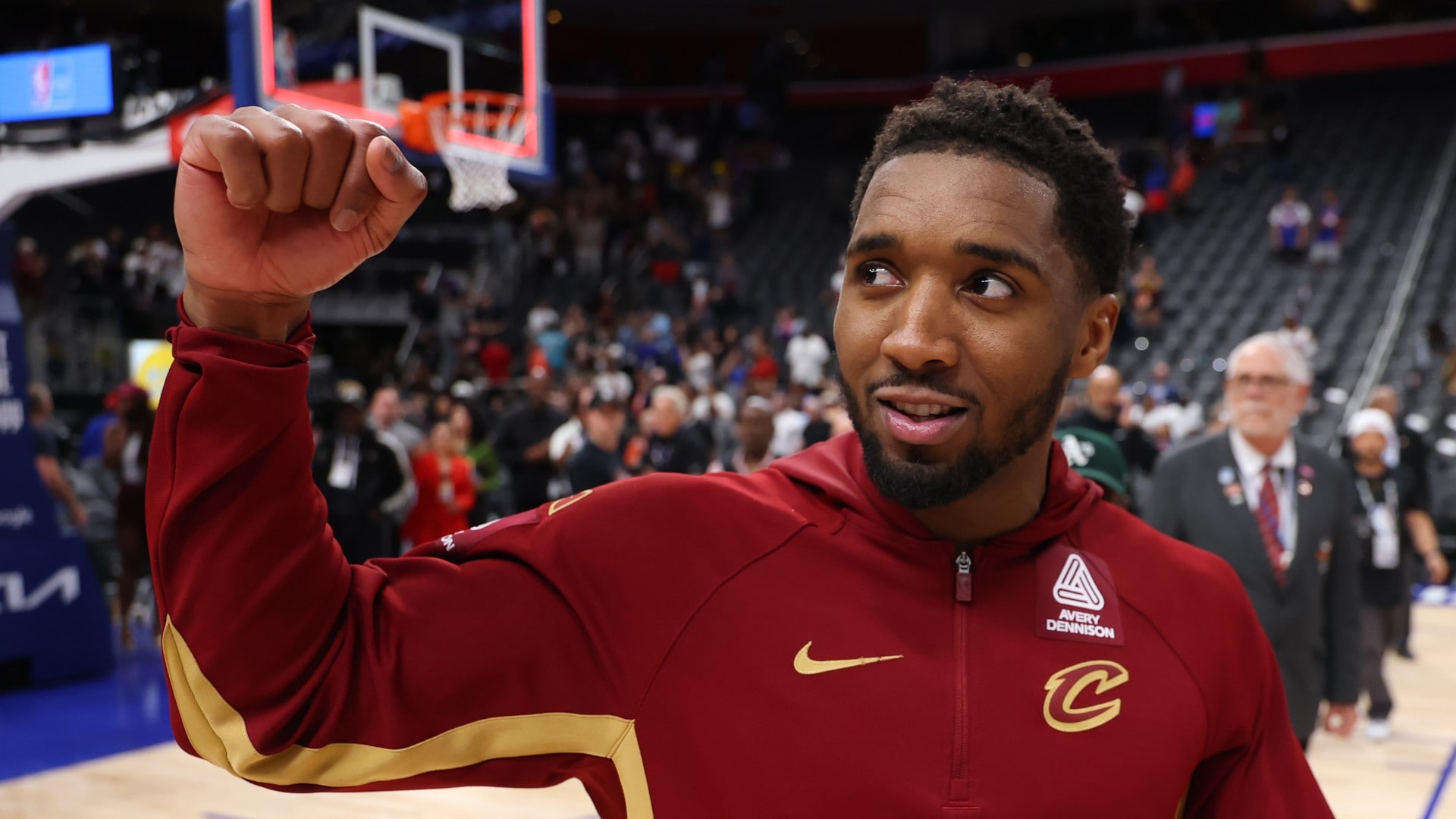 Donovan Mitchell signs 4-year, $273 million extension with Cavaliers