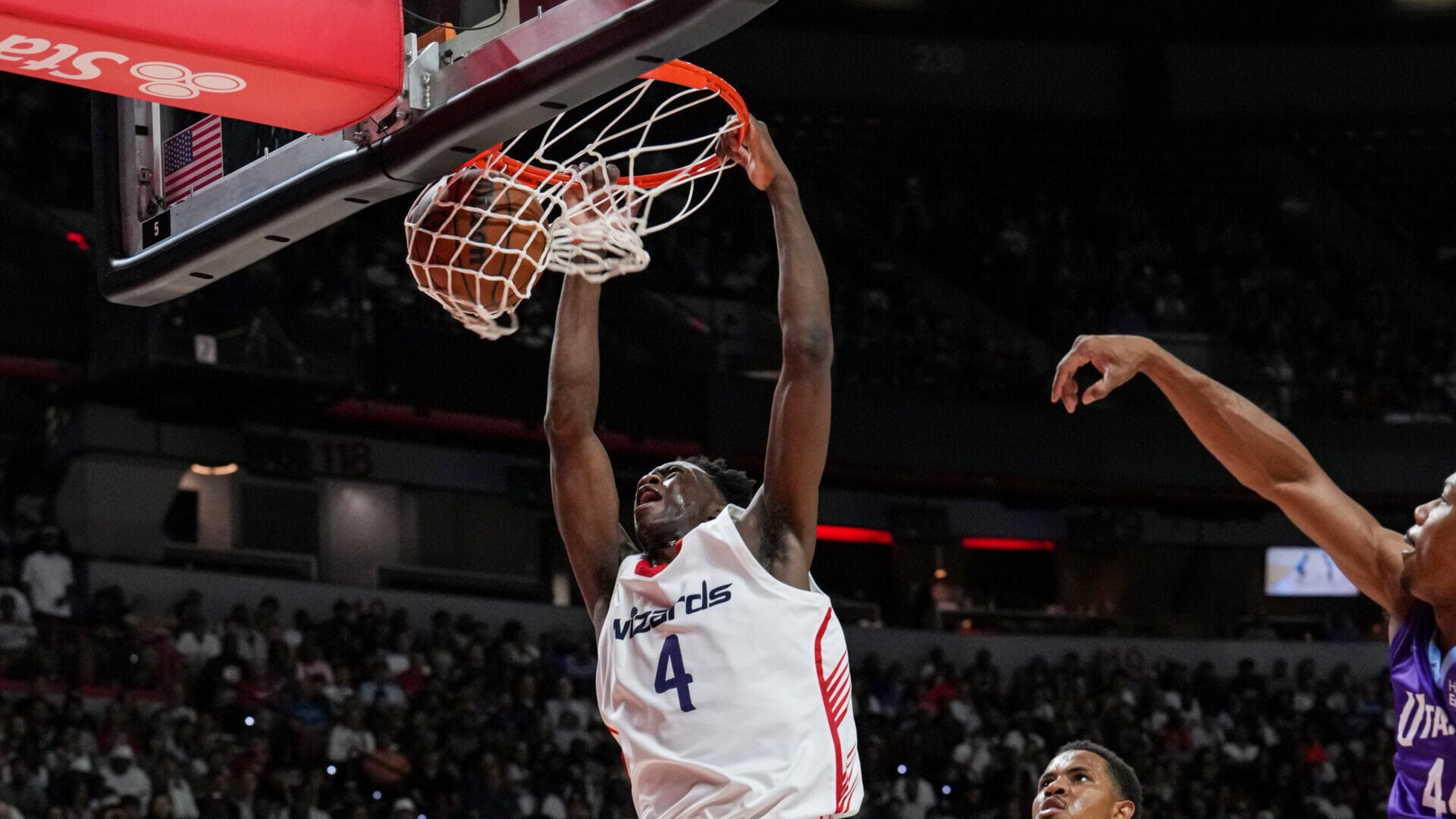 AJ Dybantsa rocks the rim!