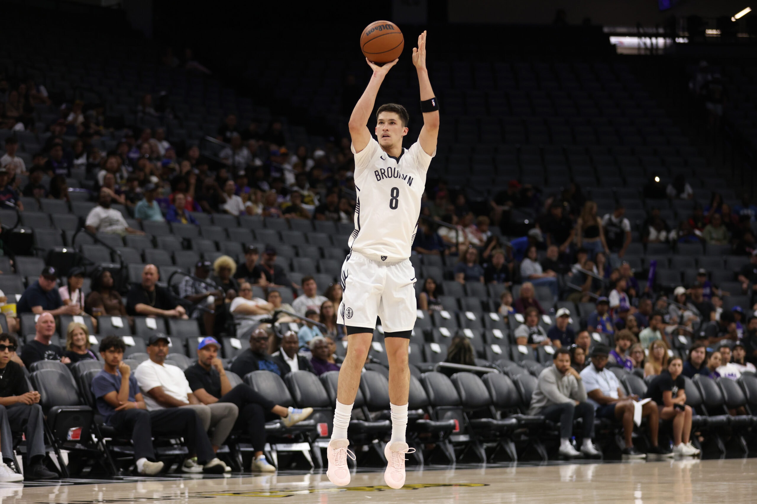 Egor Dёmin scores 23 points in Summer League win