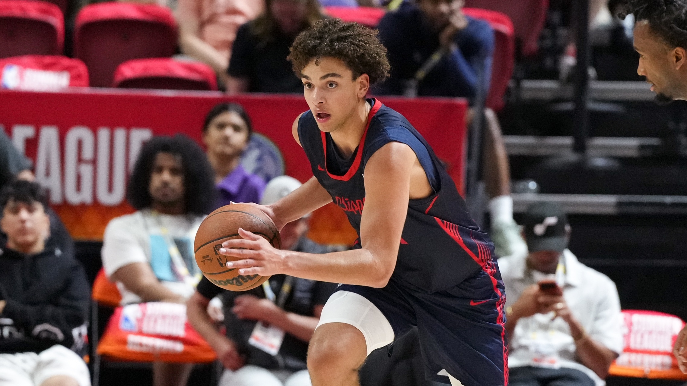 Recap: 2026 NBA Summer League, Day 4 | Keaton Wagler, Darryn Peterson duel in Clippers win