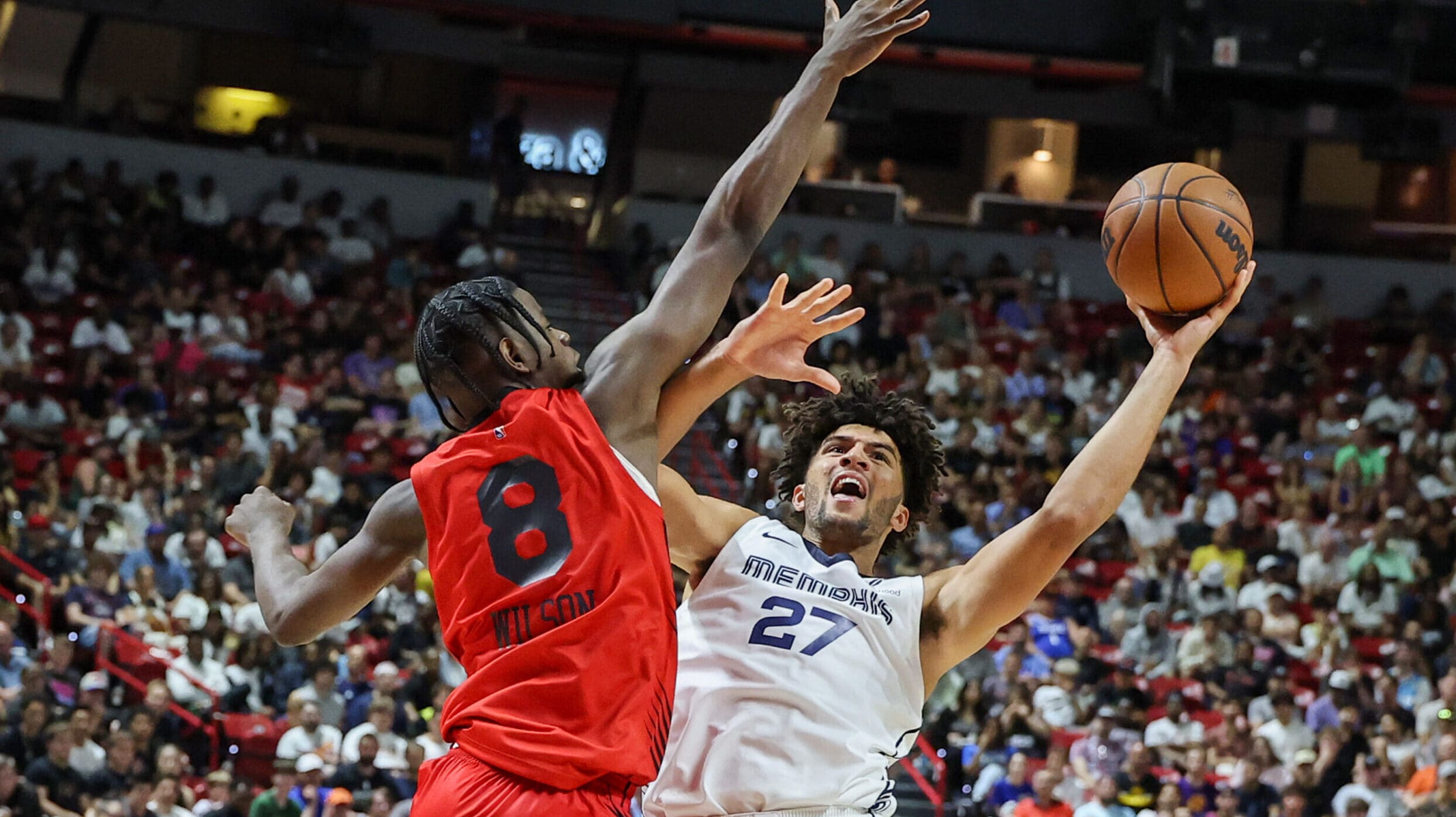 Boozer (23), Wilson (35) thrill in summer matchup