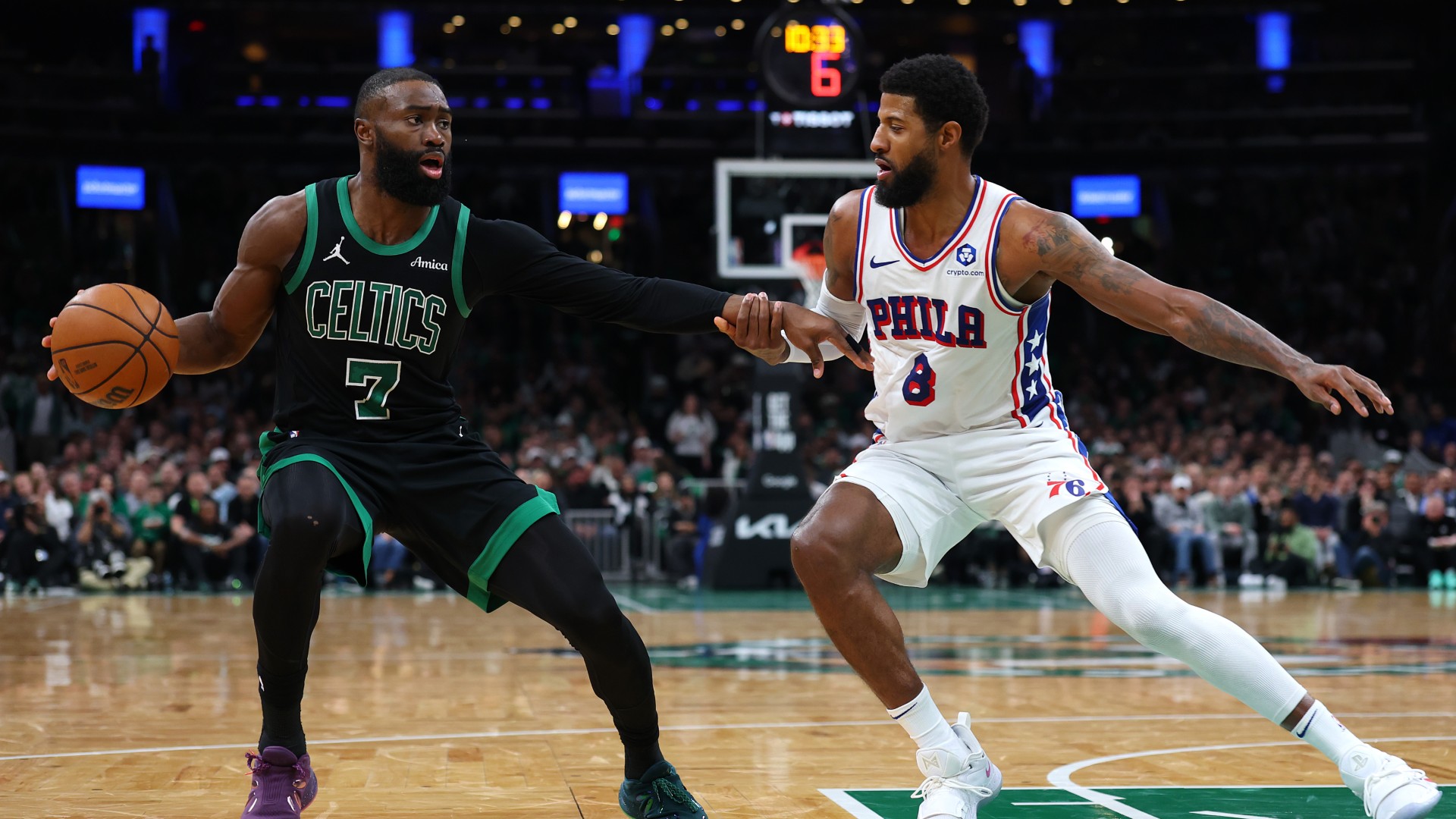 4 προτάσεις: Η Jaylen Brown κατευθύνεται στη Φιλαδέλφεια στο αναφερόμενο εμπόριο blockbuster
