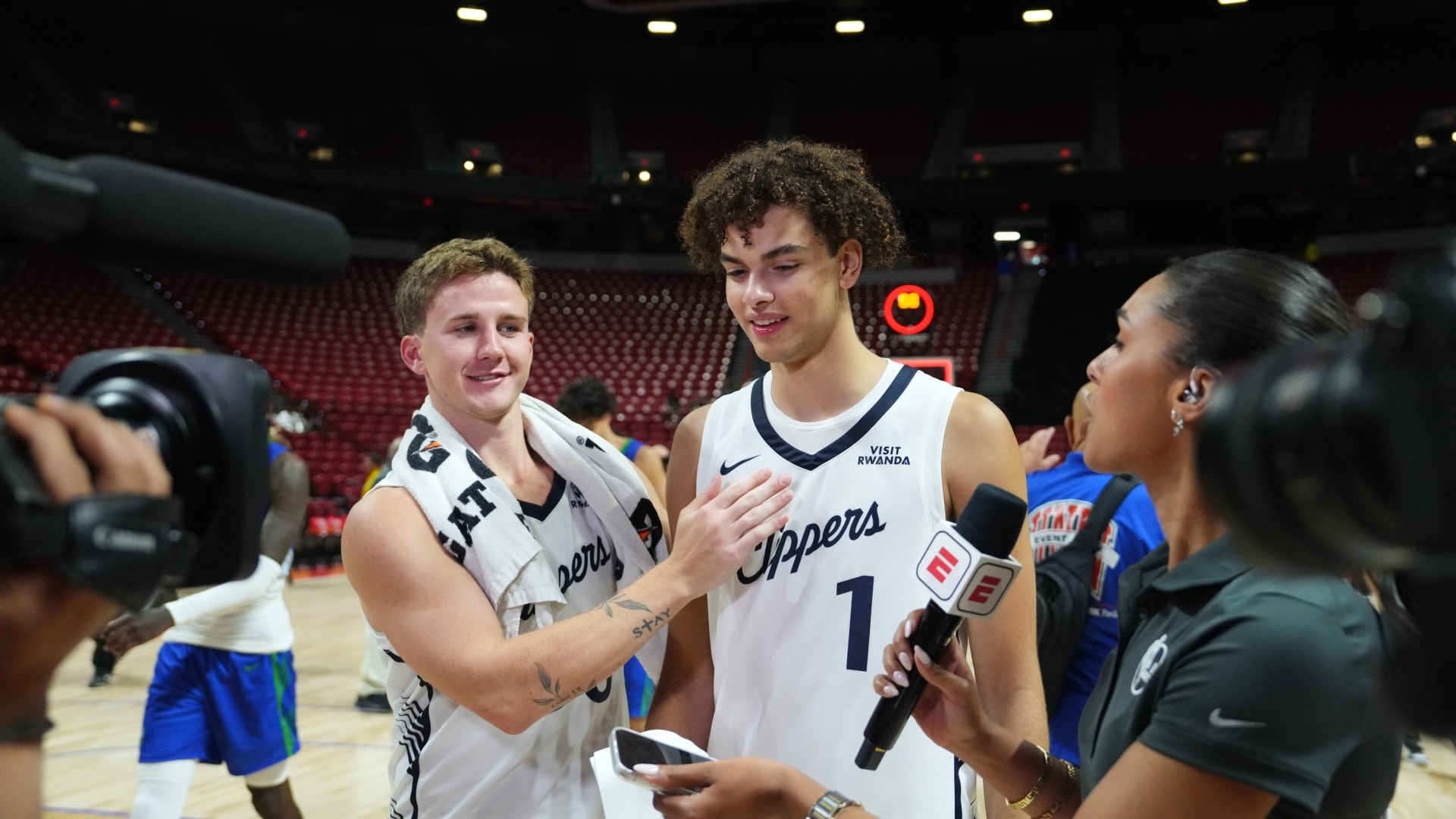 2026 NBA Summer League: Οι Κλίπερς σημειώνουν ρεκόρ 128 πόντους στη νίκη επί της Γουλβς