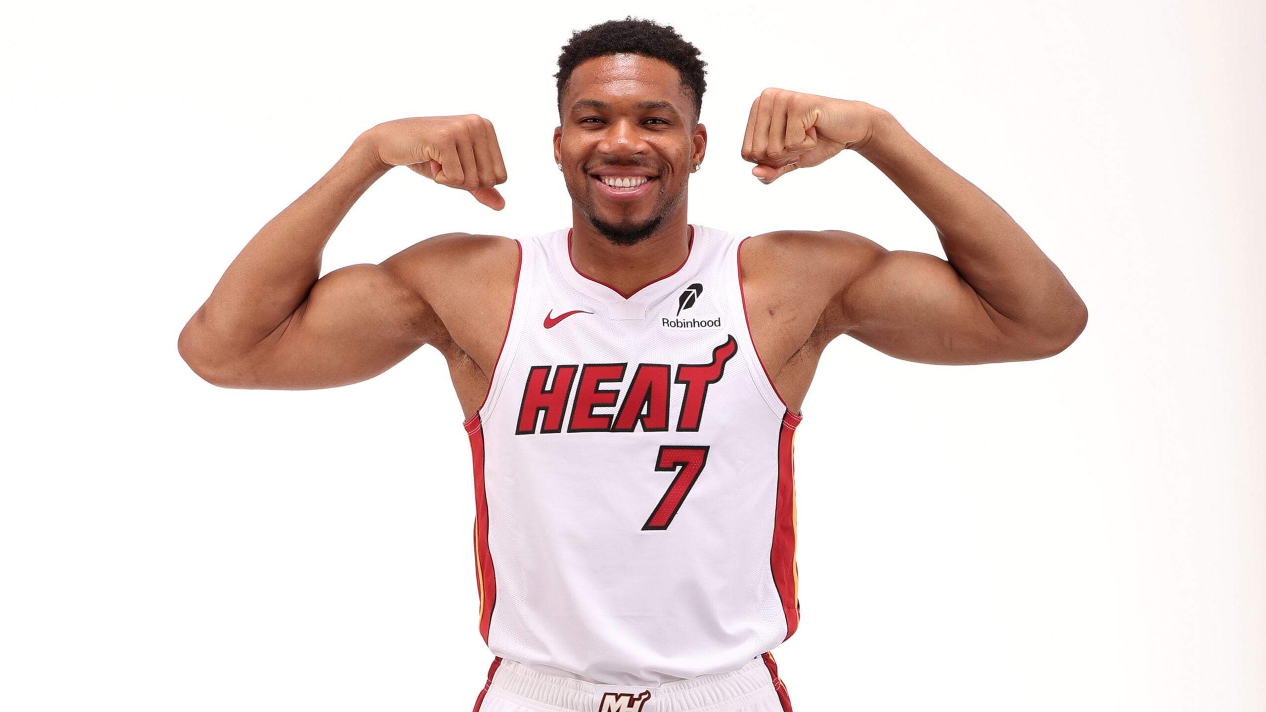 Giannis excited for new challenge with Miami