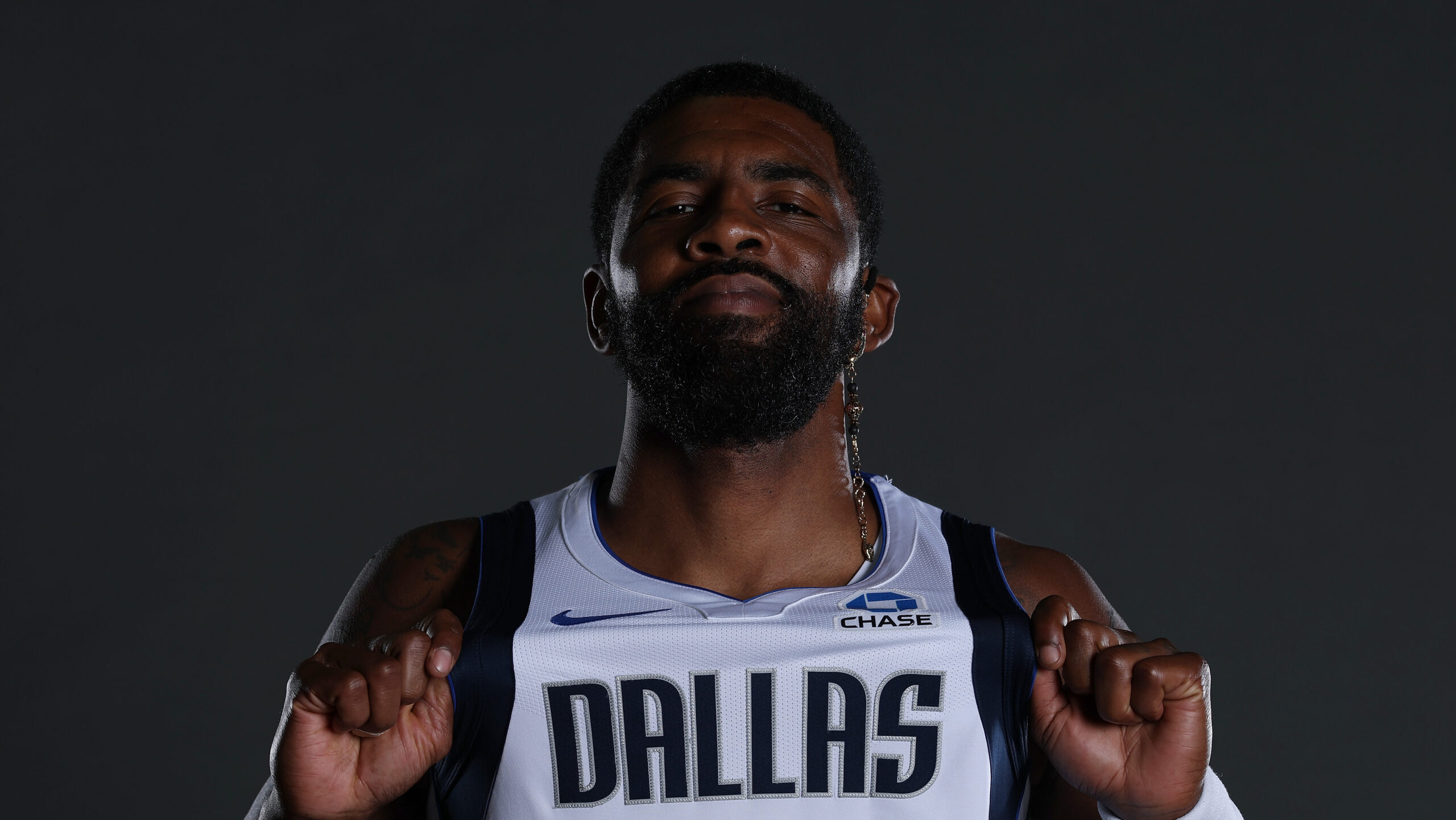 Mavs’ Kyrie Irving ready to ‘kick some butt’ after ACL injury sidelined him for 19 months