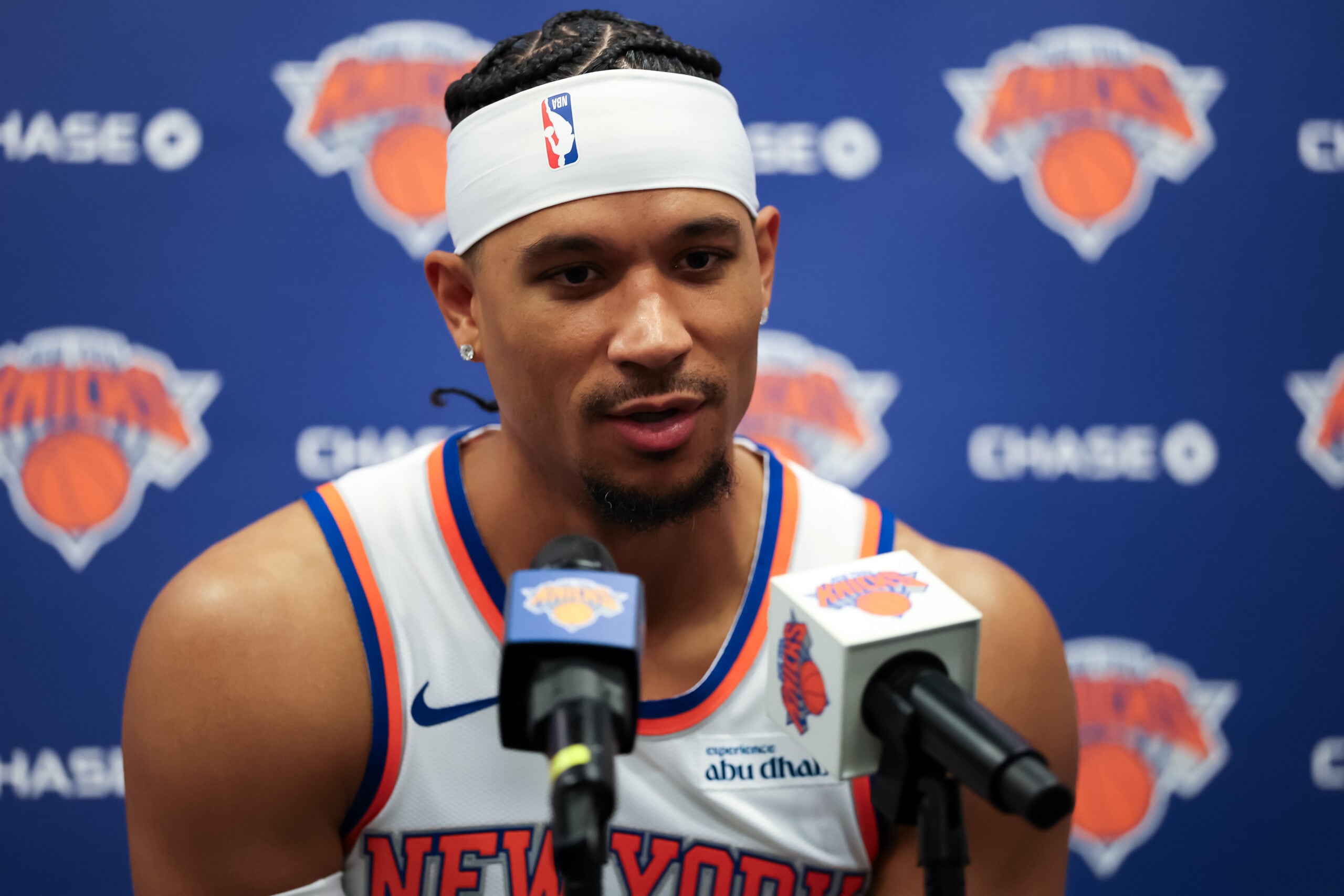 Knicks begin NBA title defense at Media Day
