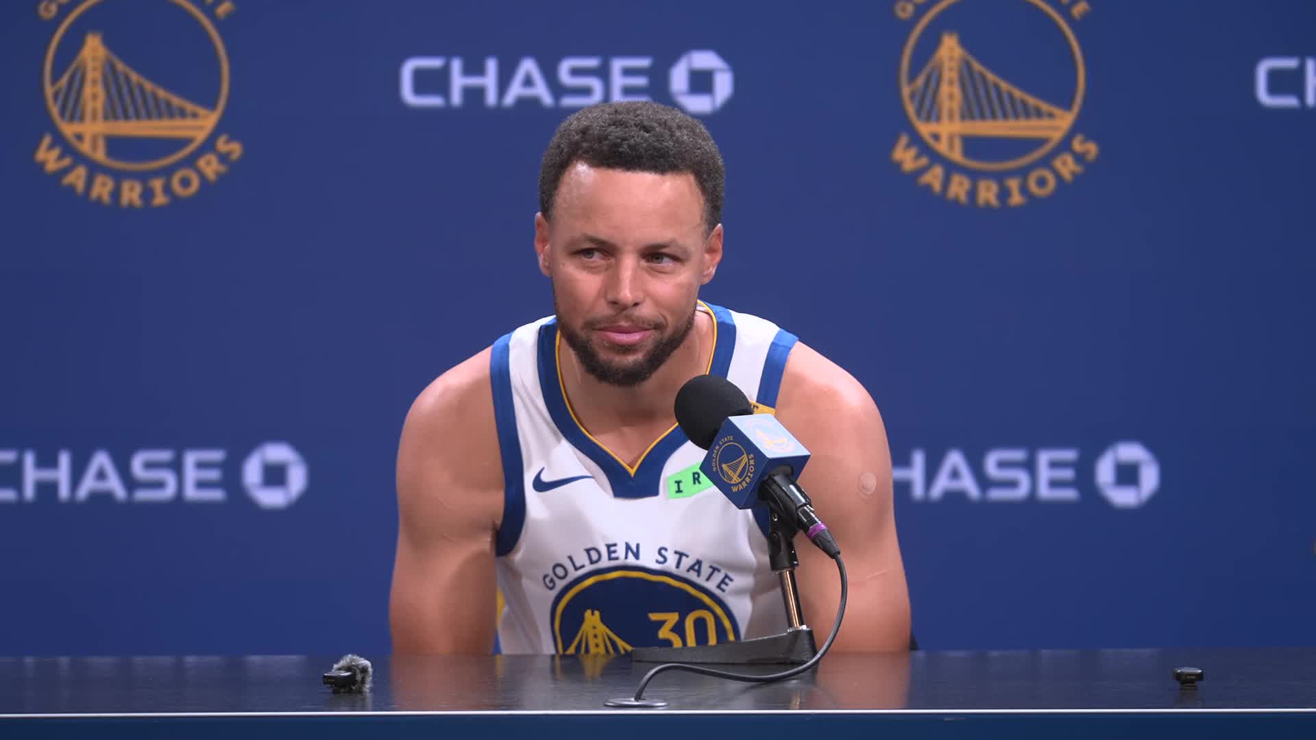 Stephen Curry's desire to win again, finish career with Warriors led to him accepting less money