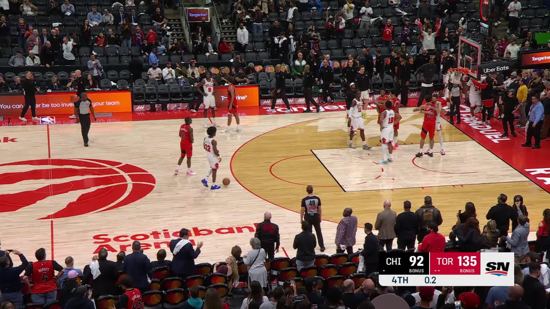 Toronto Raptors vs. Chicago Bulls - 4th Quarter Highlights