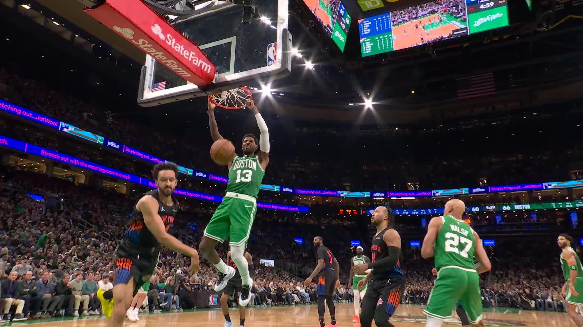 Boston Celtics vs. New York Knicks - 3rd Quarter Highlights