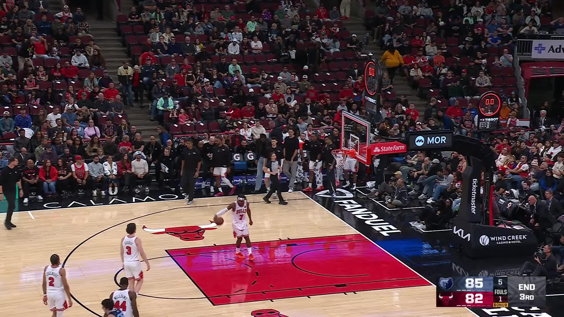 Chicago Bulls vs. Memphis Grizzlies - 3rd Quarter Highlights