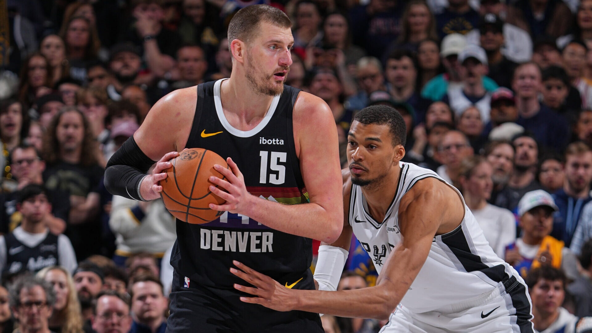 NBA Fantasy: Center rankings for points leagues