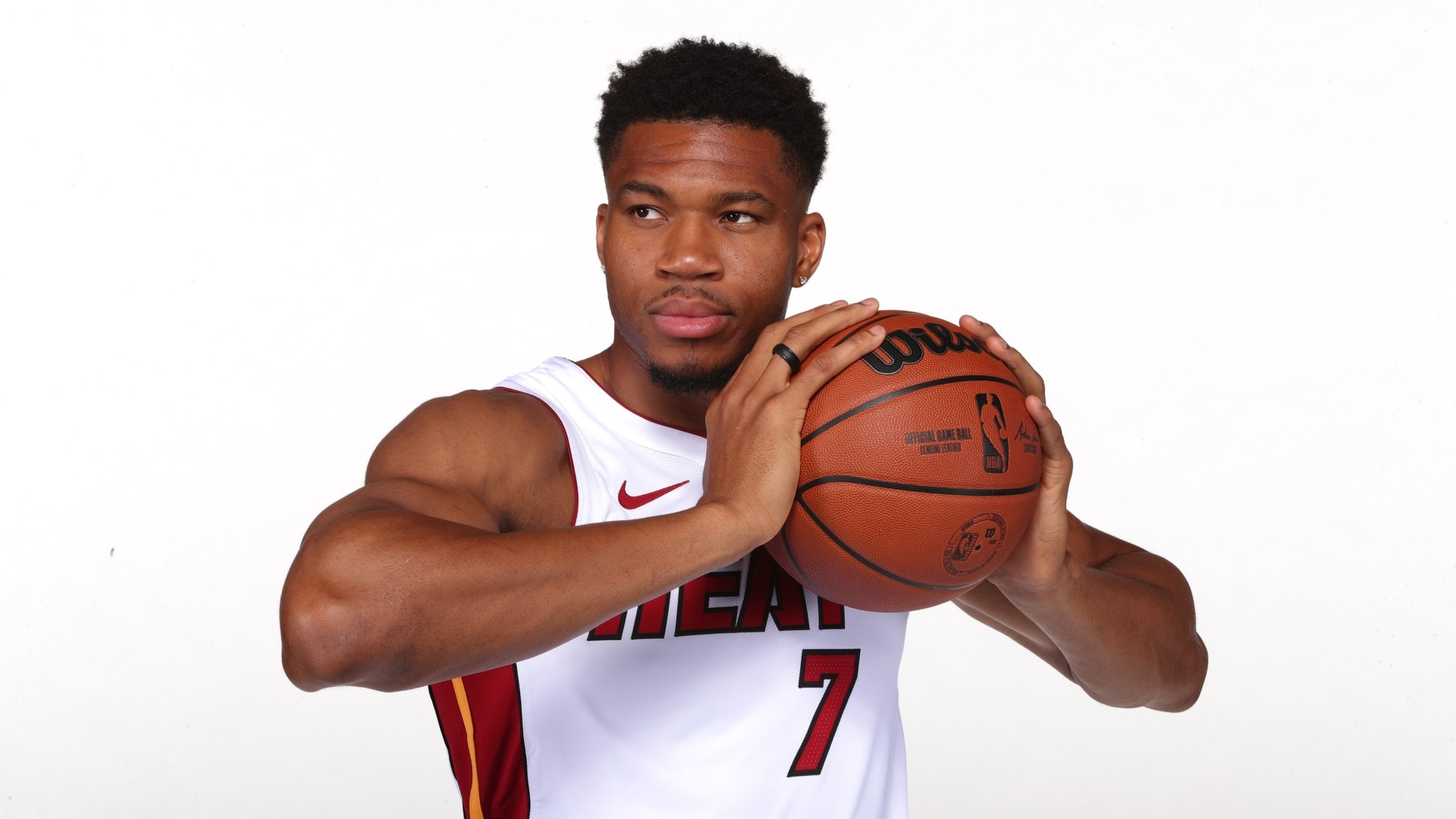 Starting 5: NBA preseason action begins Saturday