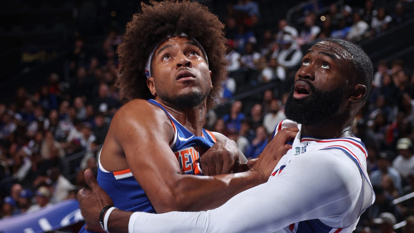 Knicks, 76ers open preseason in Philly