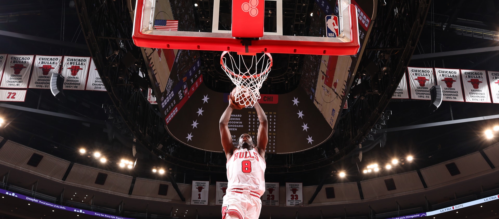 Caleb Wilson balls out in first Bulls preseason game