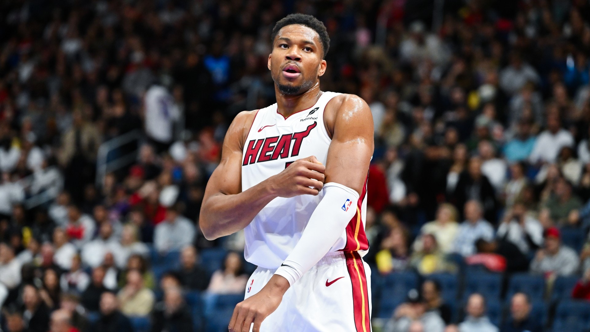 The Athletic: Giannis Antetokounmpo is embracing Heat Culture