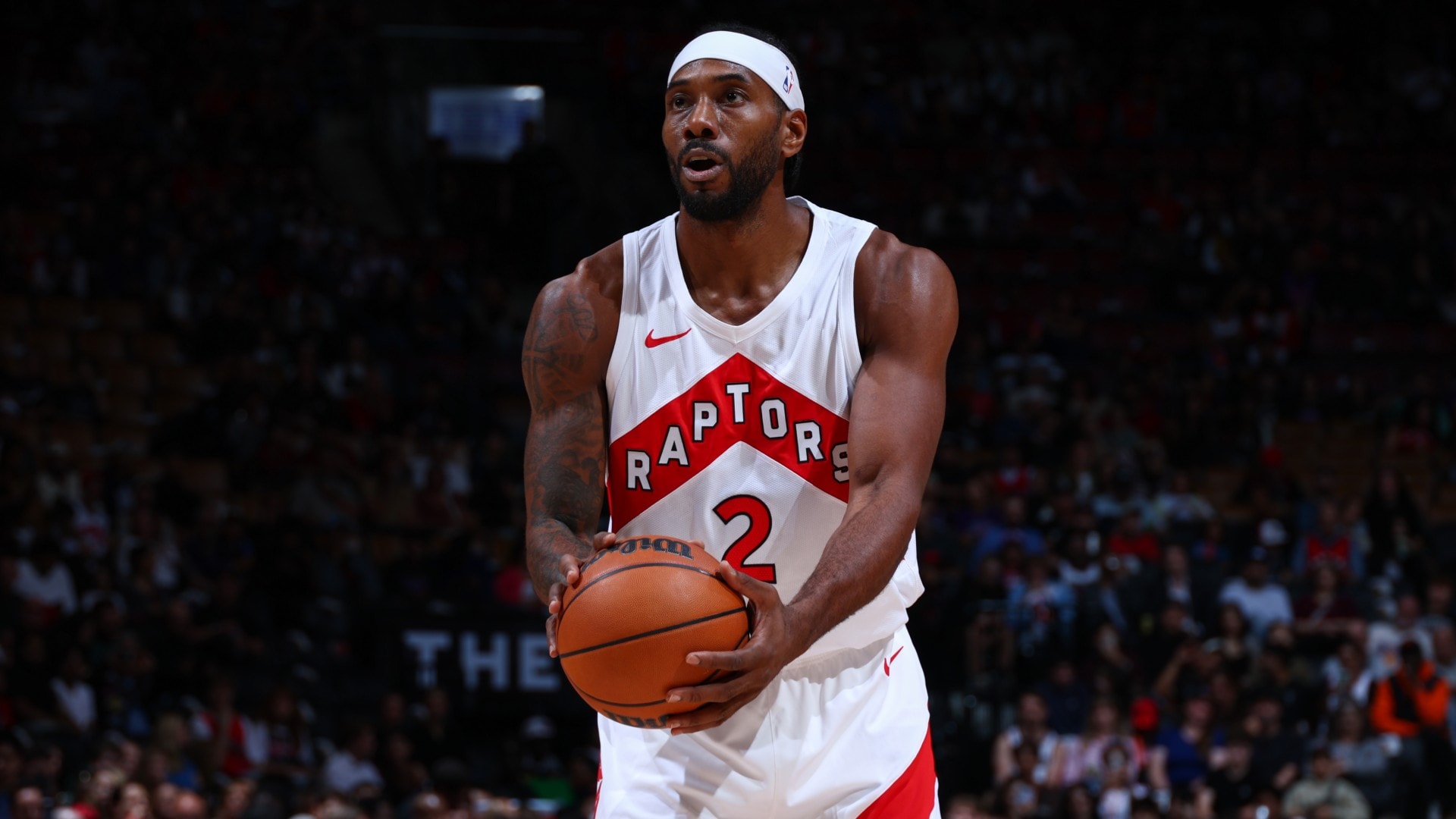 Starting 5: Kawhi Leonard shines in preseason return to Toronto