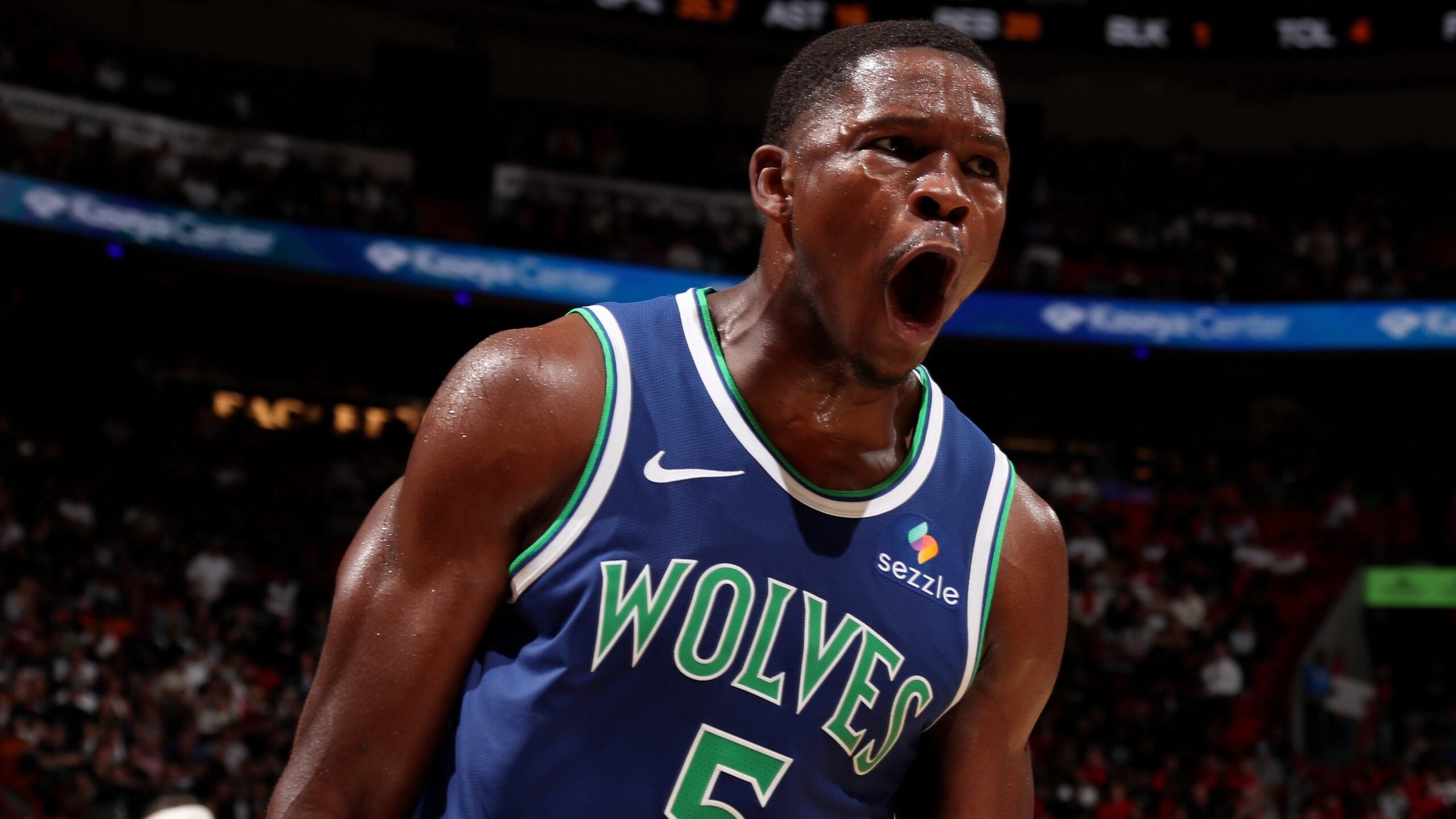 Live Updates: Today's NBA games, top moments, stats and scores