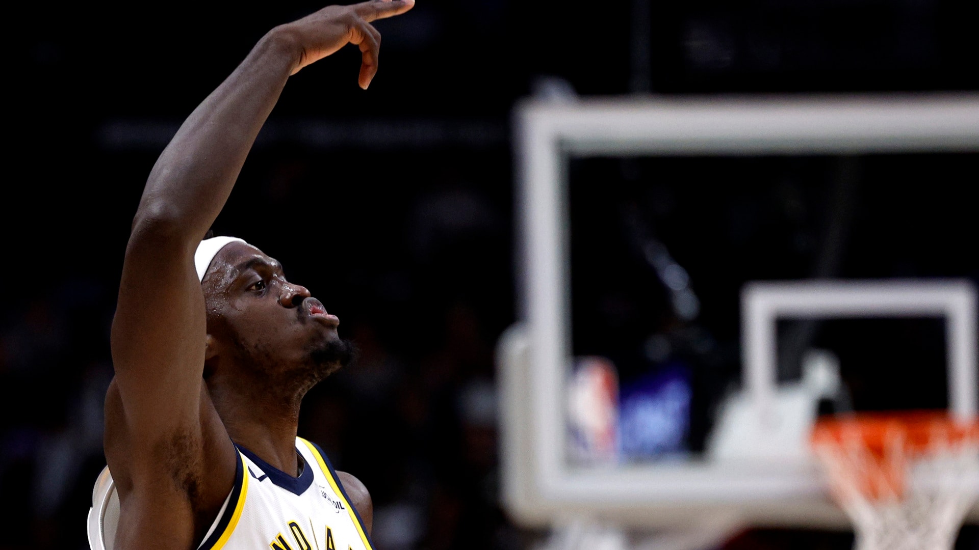 Siakam puts up 30 in win over Pelicans