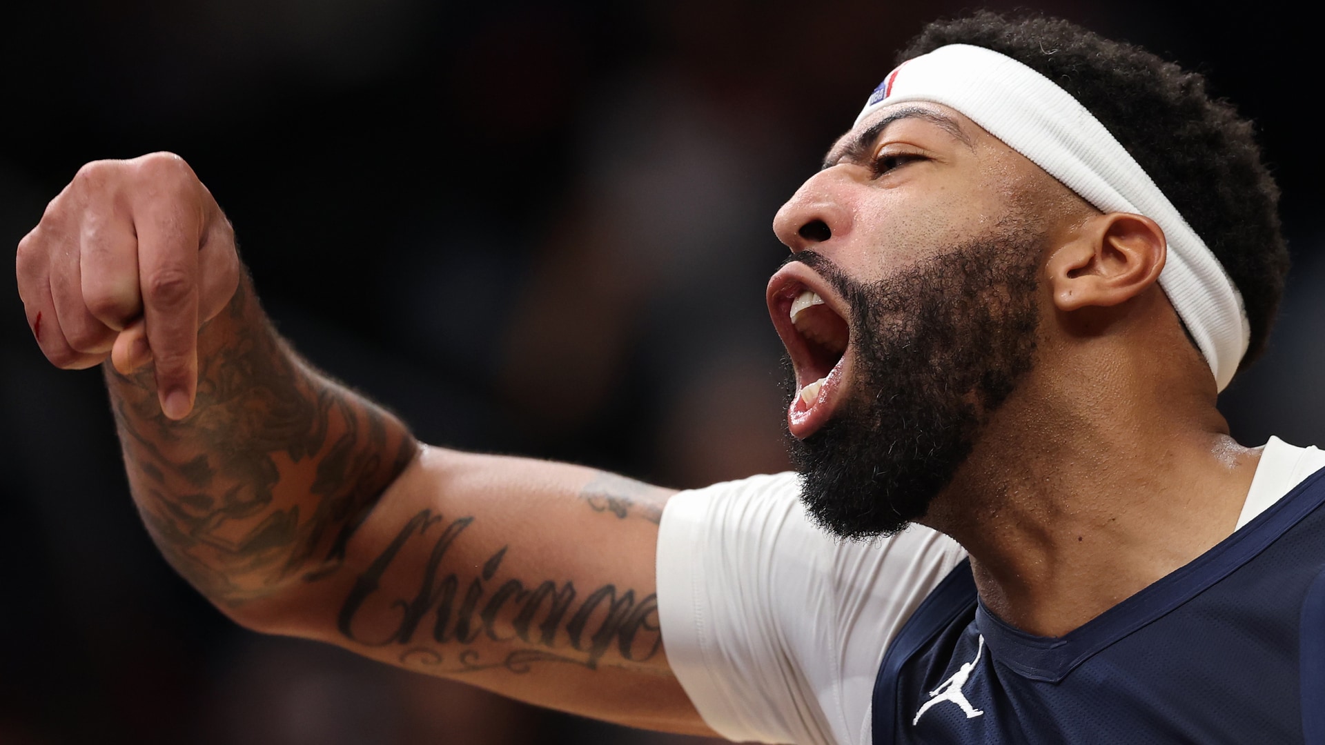 AD dominates in season openin win