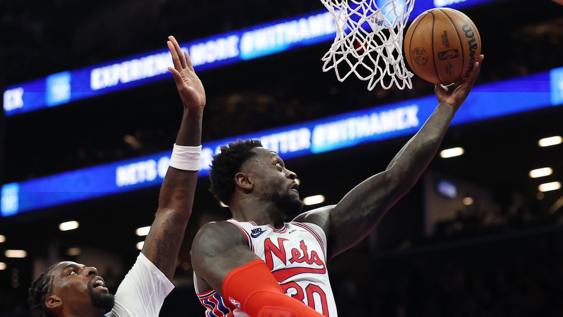 Julius Randle scores first bucket as a Net to open the game