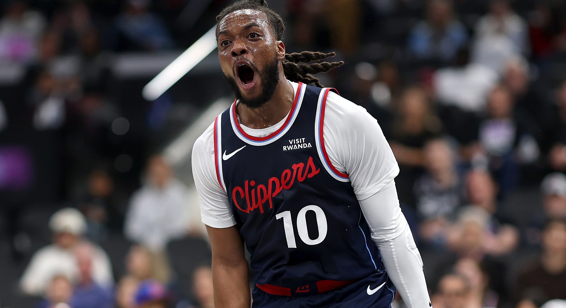 Garland goes off for 30 in win vs. Kings