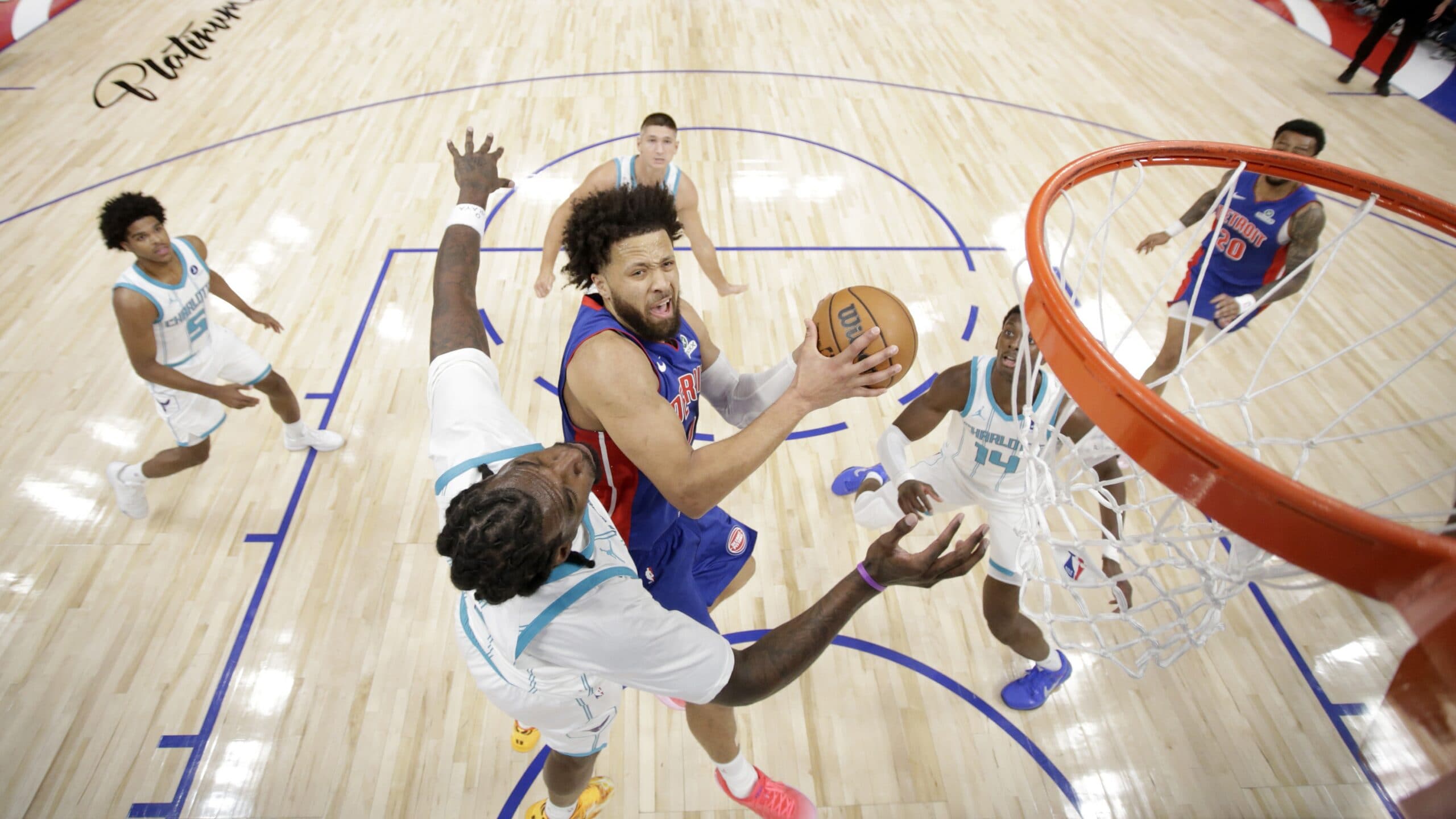 Foto oficial do último jogo: Hornets contra Pistons