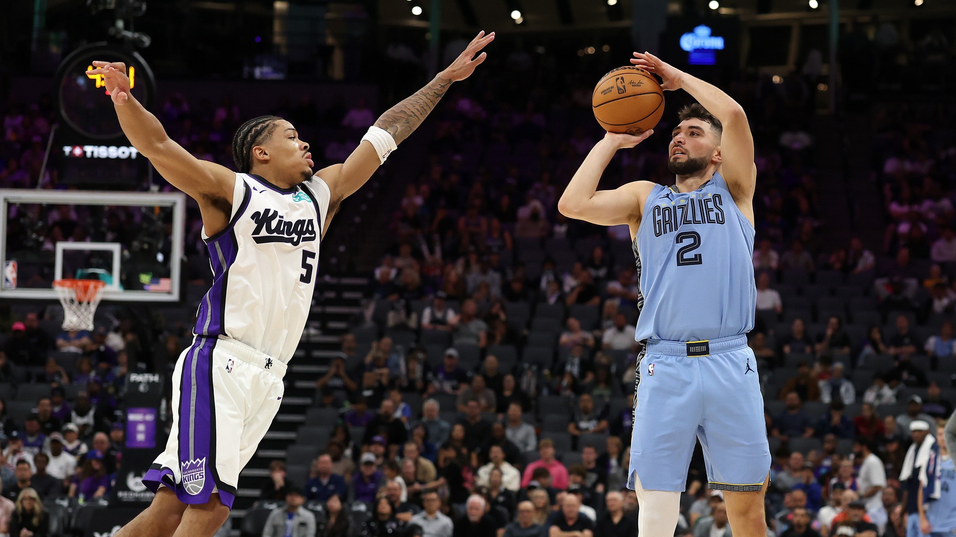 Jerome cooks up 31 points in win over Kings