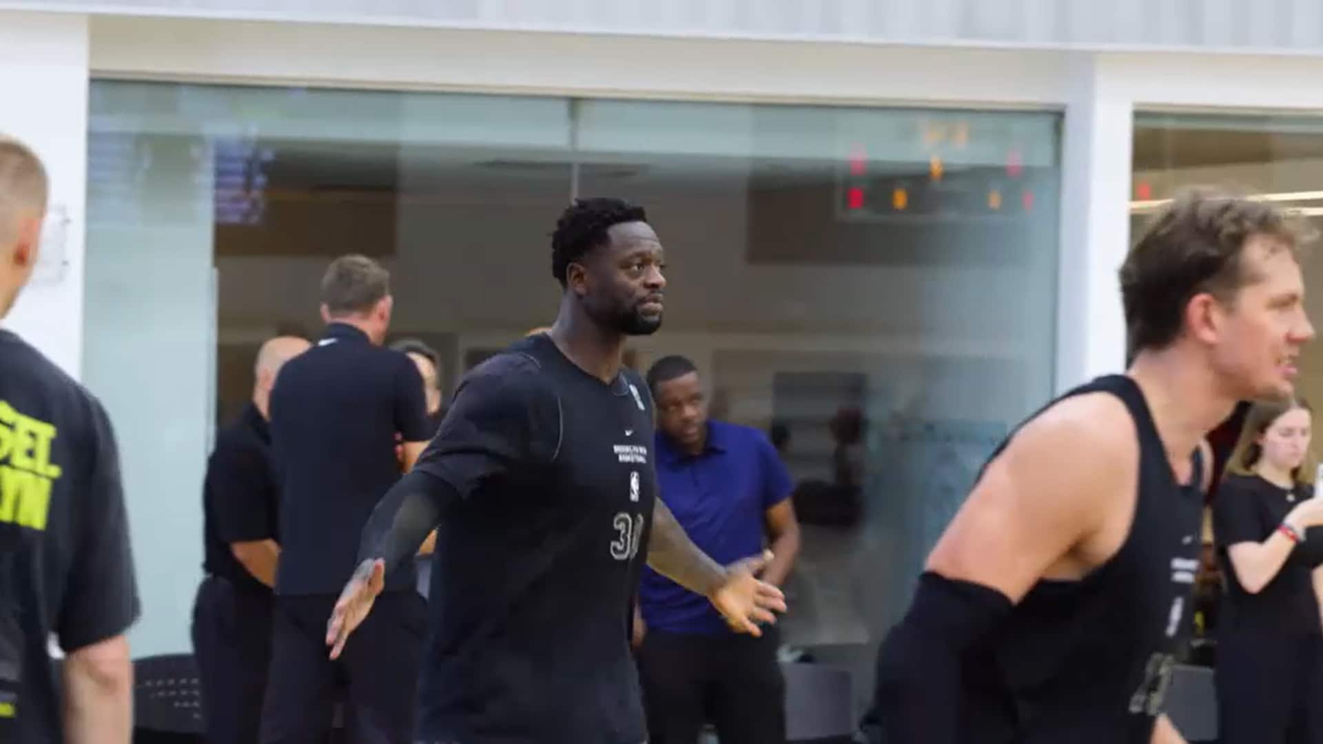 Julius Randle mic’d up during Brooklyn practice