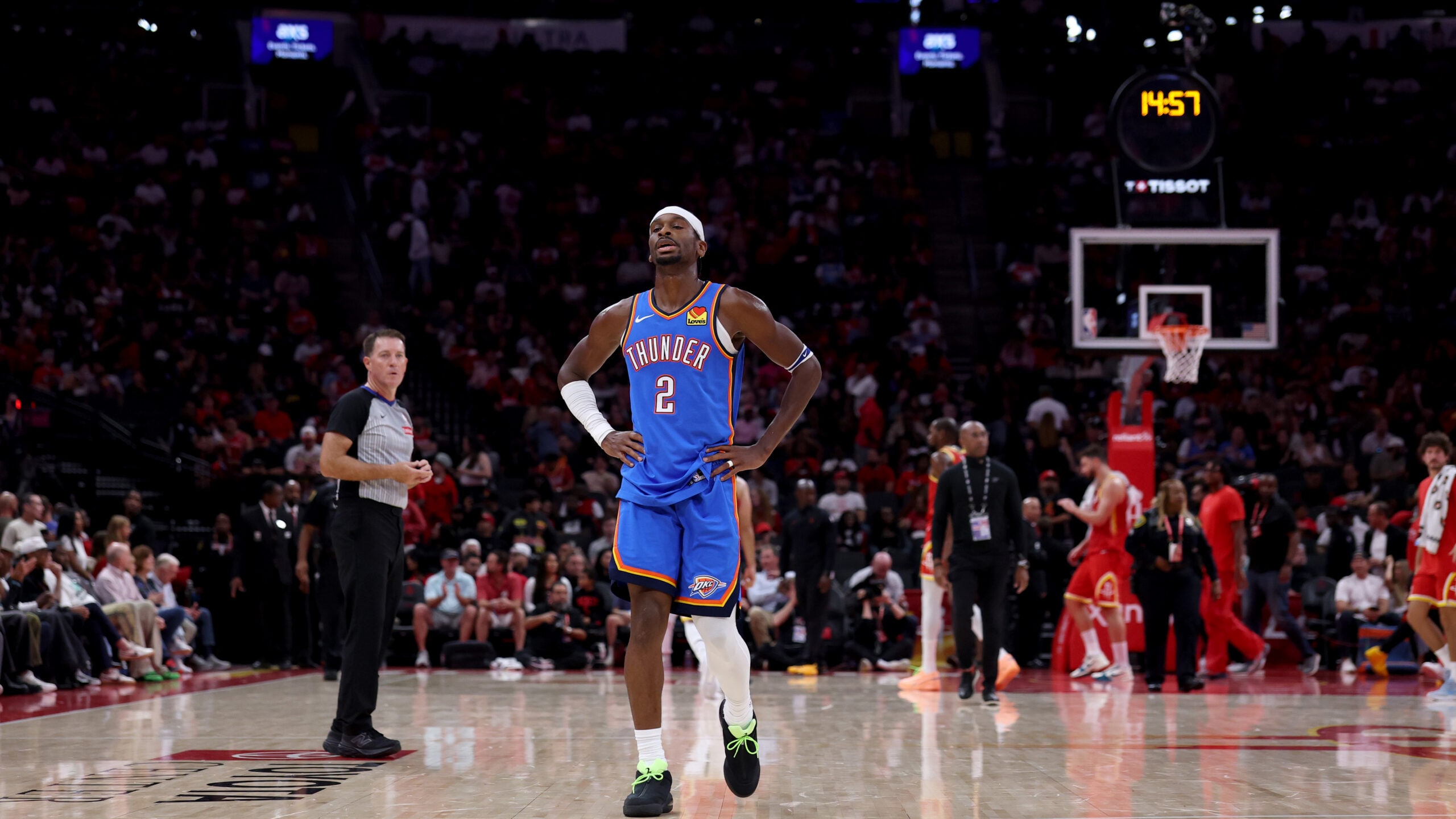 Thunder's Shai Gilgeous-Alexander could join rare club of back-to-back-to-back Kia NBA MVPs this season
