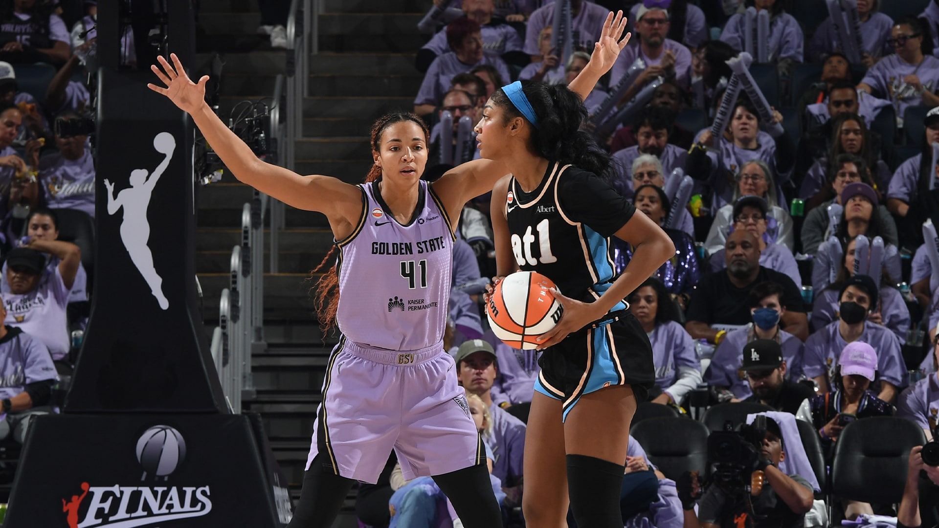 WNBA Finals returns to Atlanta for pivotal Game 6