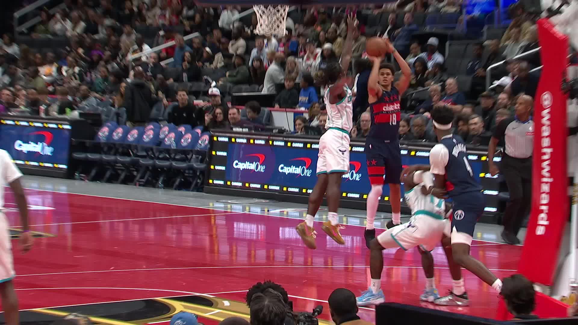 Washington Wizards vs. Charlotte Hornets - 3rd Quarter Highlights