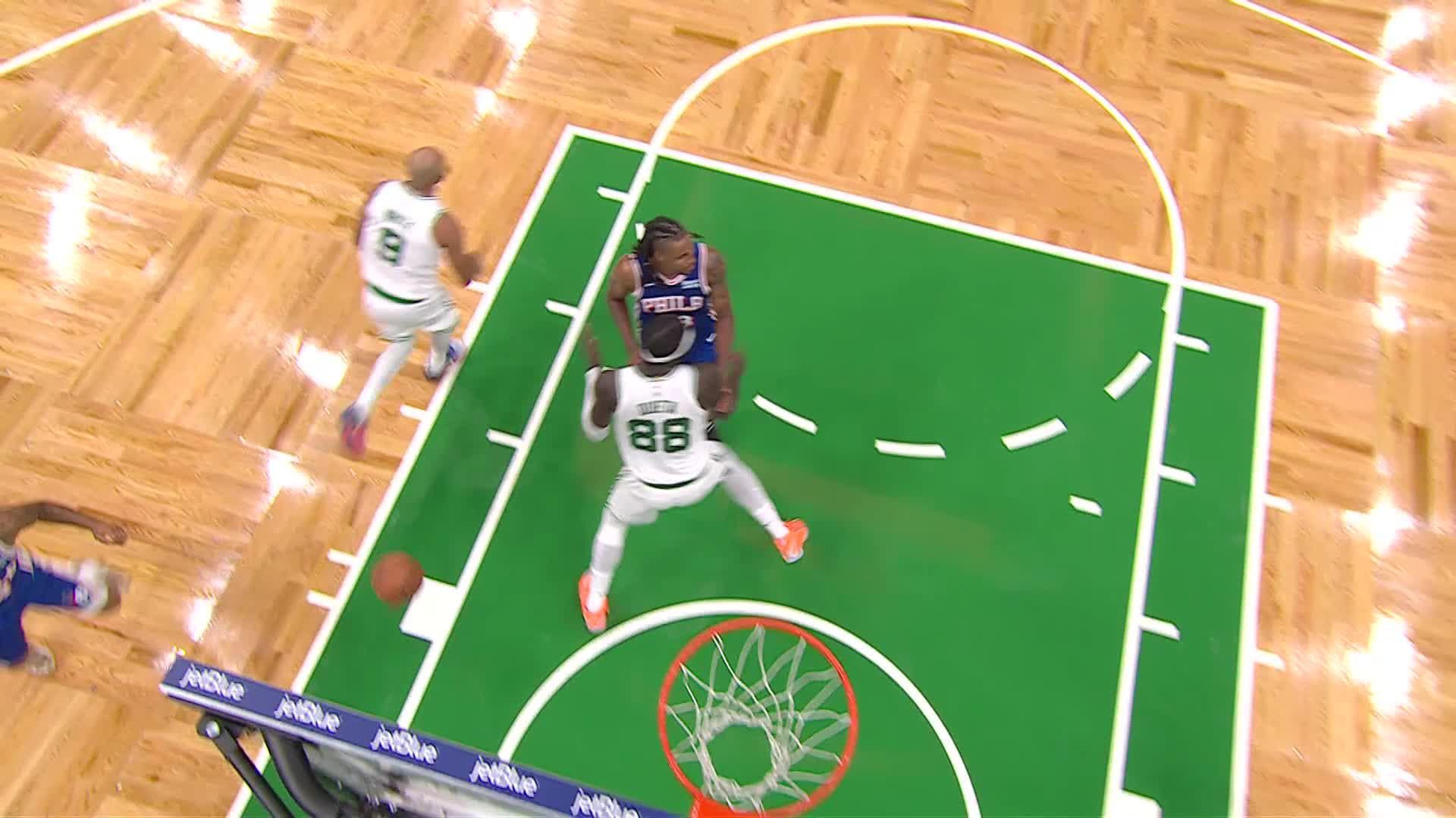 Boston Celtics vs. Philadelphia 76ers - 3rd Quarter Highlights