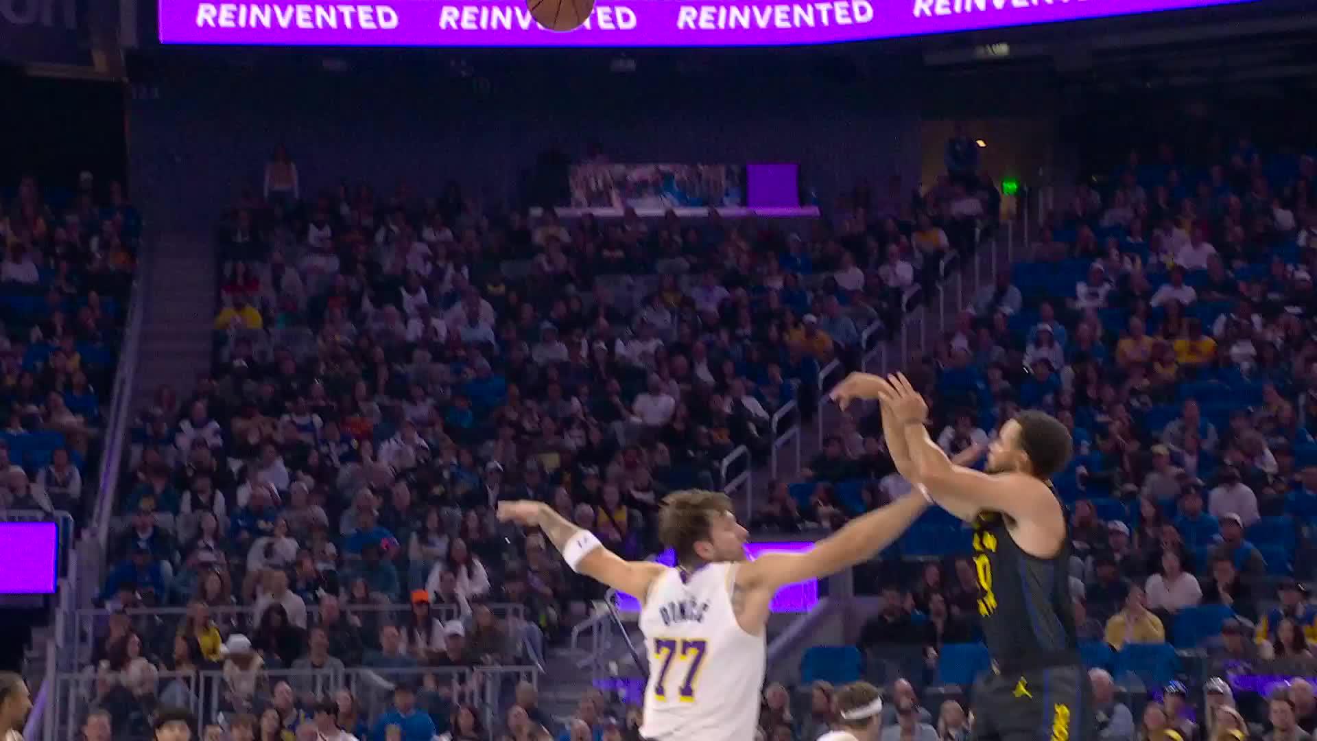 Golden State Warriors vs. Los Angeles Lakers - 1st Half Highlights