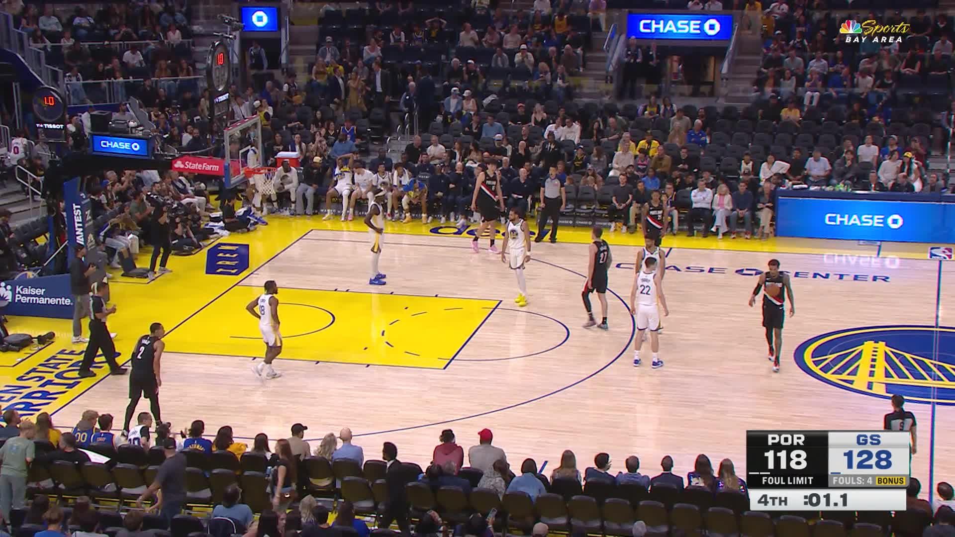 Golden State Warriors vs. Portland Trail Blazers - 4th Quarter Highlights