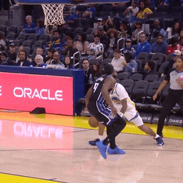 No. 11 pick Yaxel Lendebourg takes it to the rim for the Warriors.