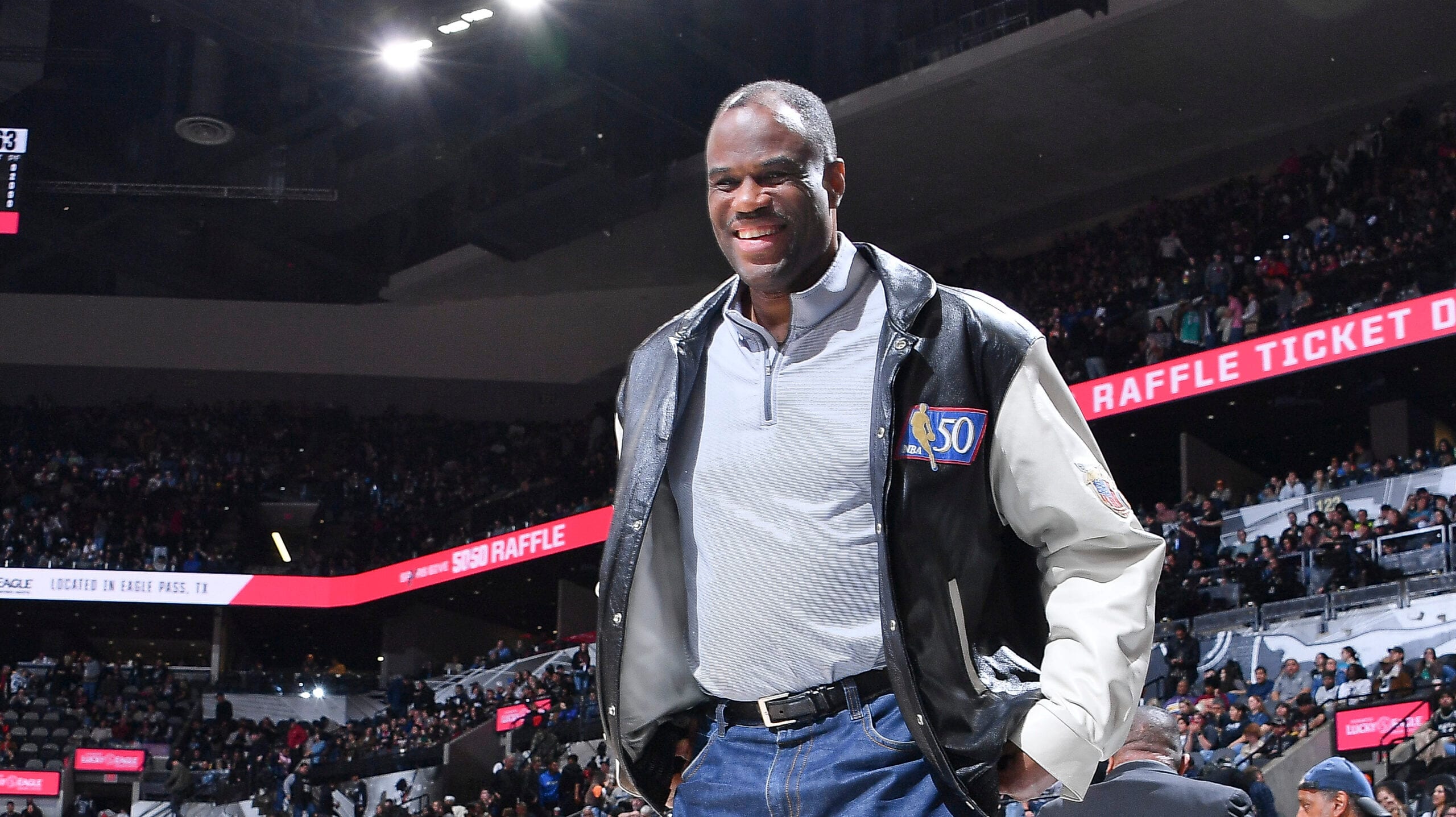 Q&A: David Robinson on 'battle-hardened' Spurs