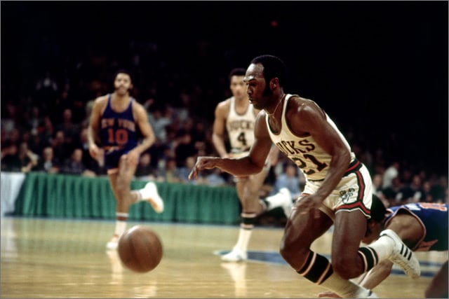 Flynn Robinson of the Milwaukee Bucks shoots the ball against the