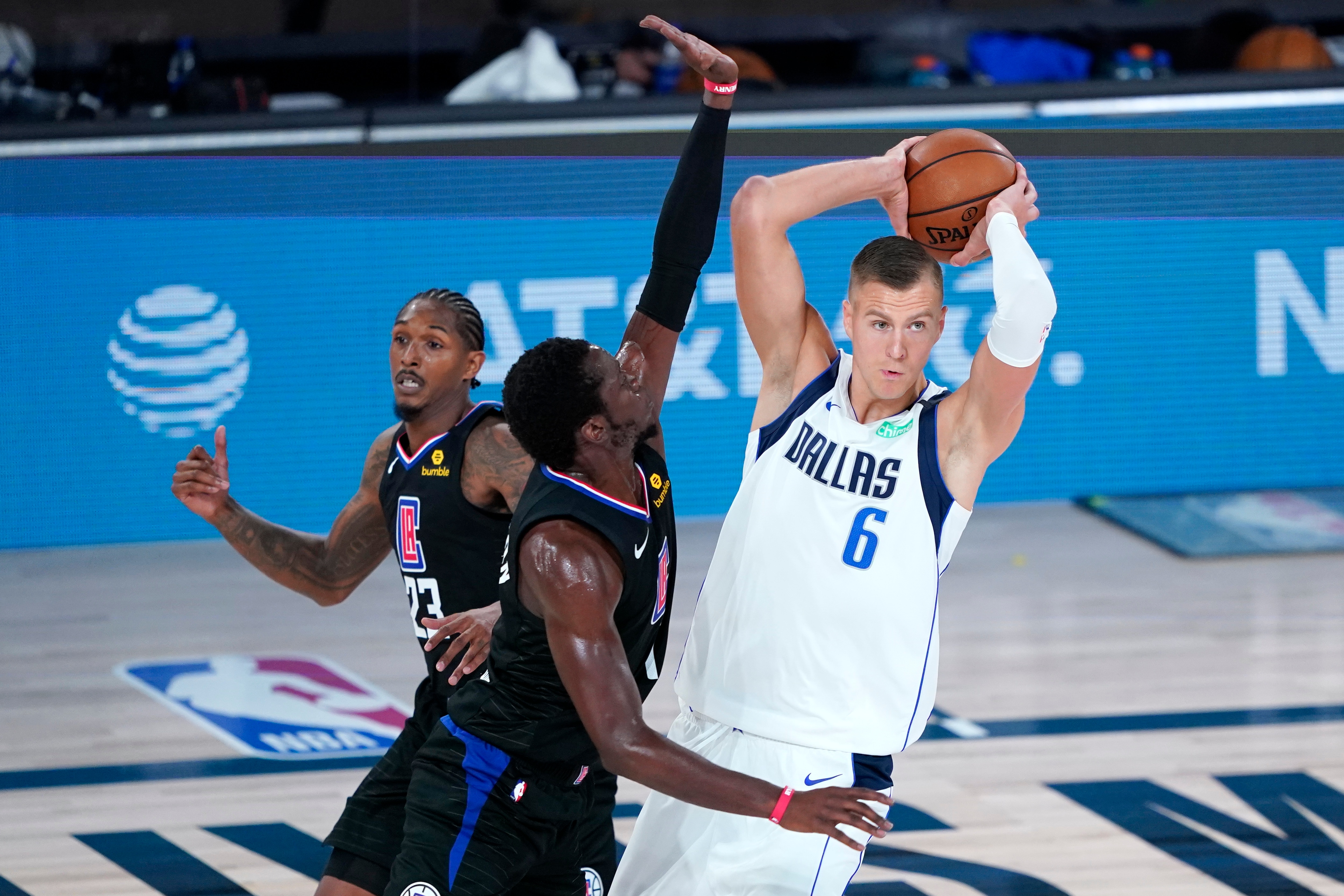 Porzingis out with knee injury Dallas Mavericks