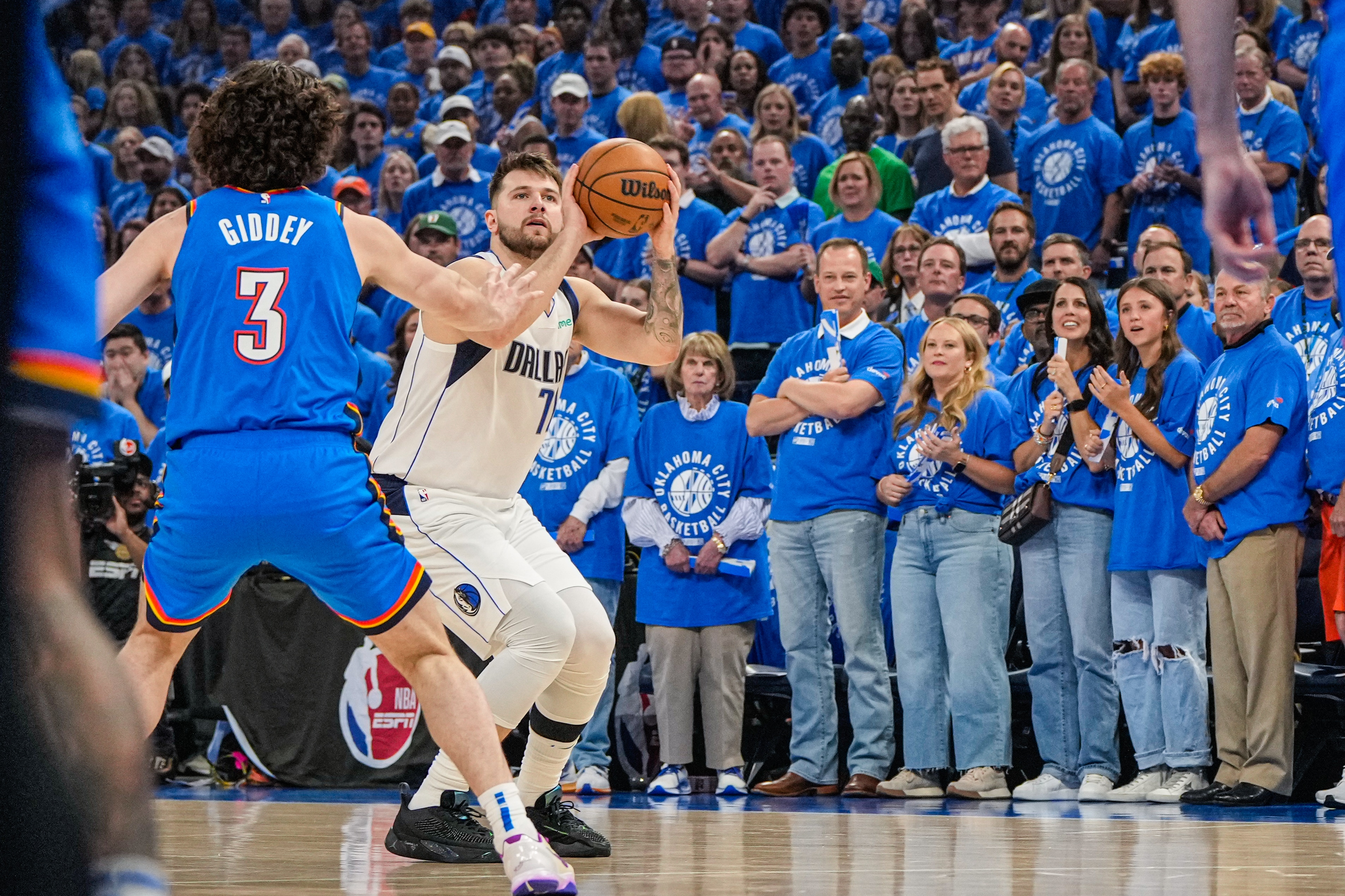 スポーツ basketball mavs Dončić, Washington lead Mavs to 119-110 win over OKC | Dallas