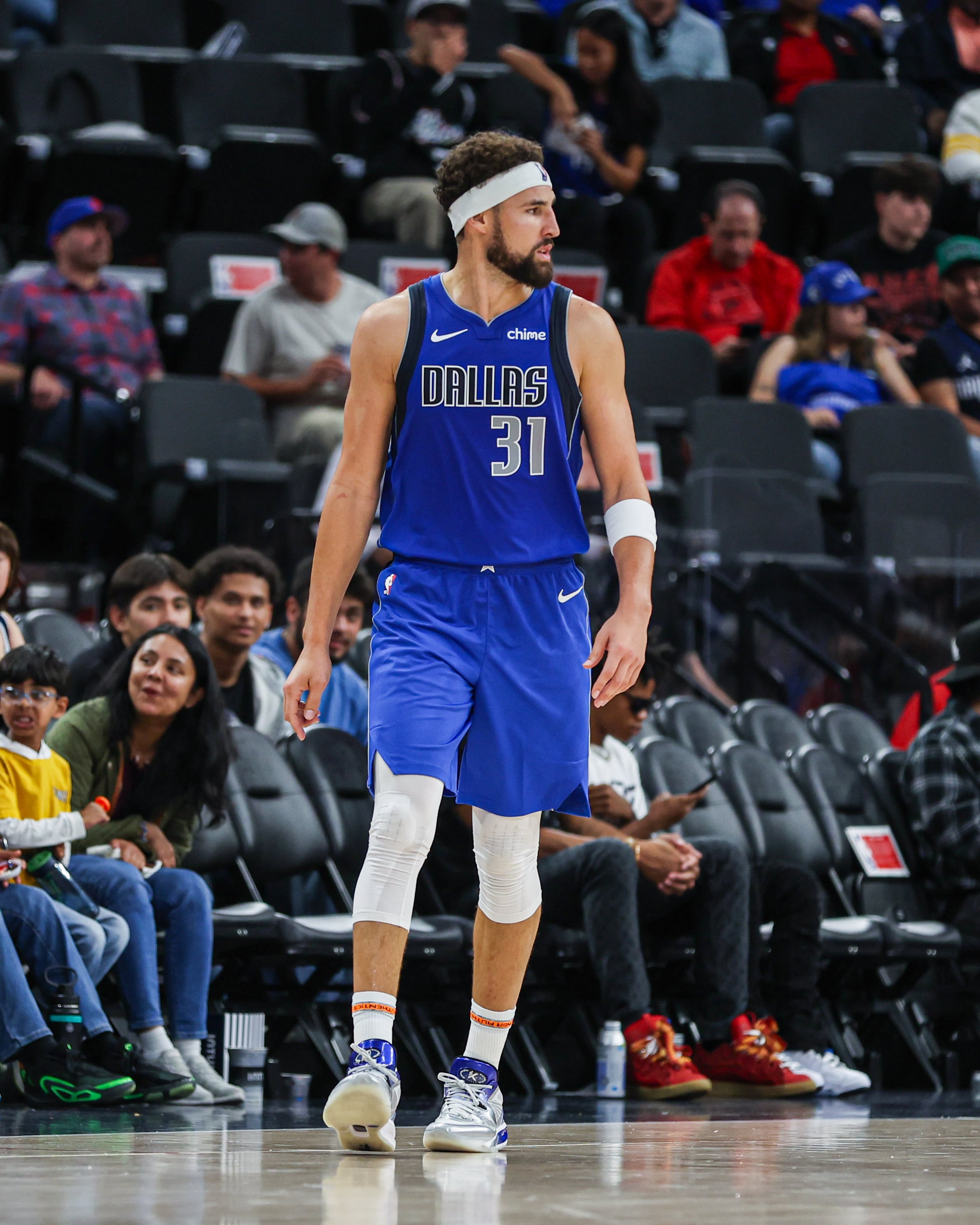 Despite turnovers, Mavericks achieve one goal in 110-96 loss to